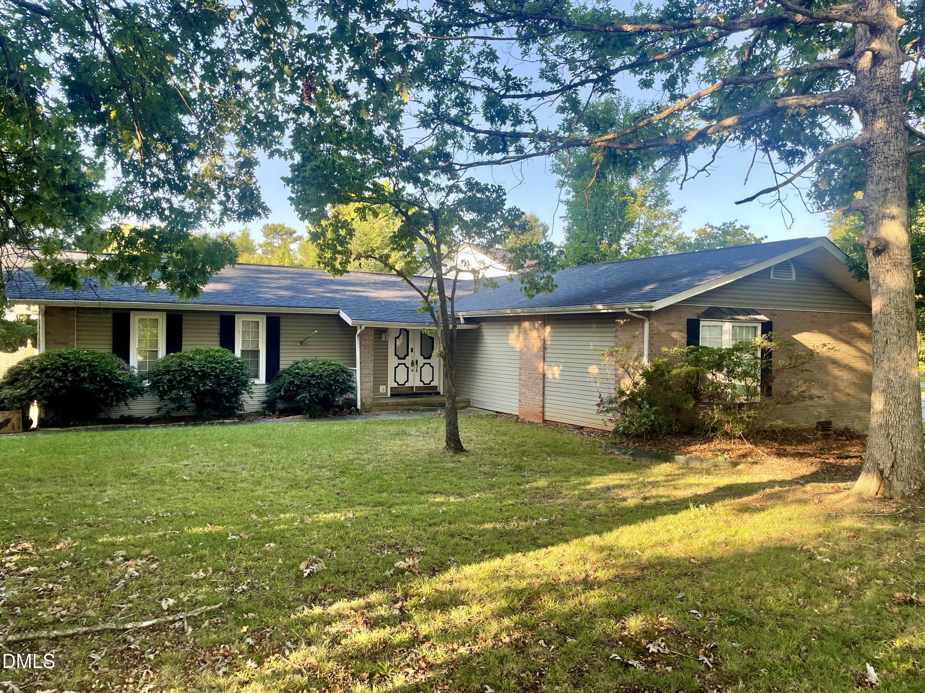 1232 Jamestowne Drive Property Photo 1
