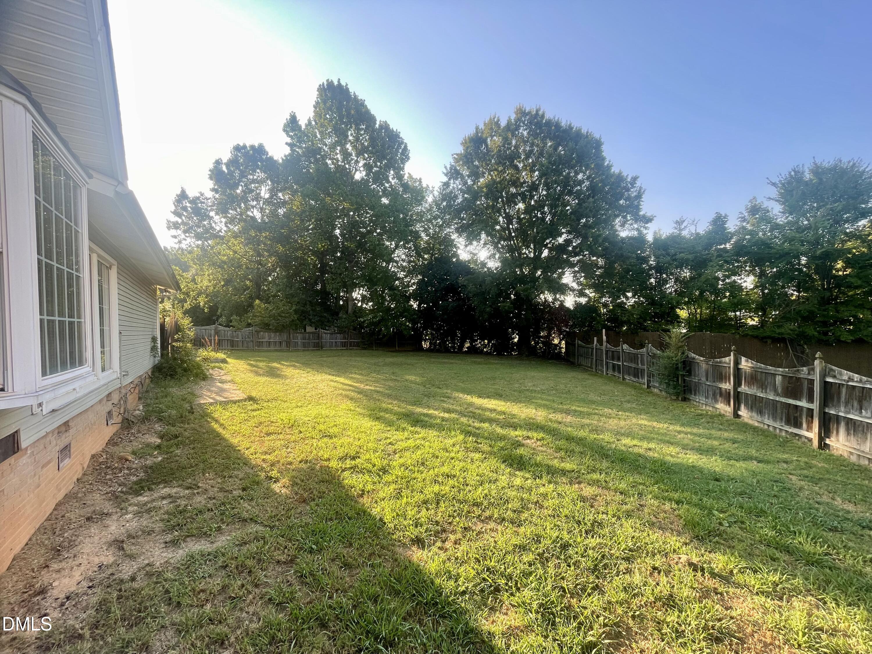 1232 Jamestowne Drive Property Photo 5