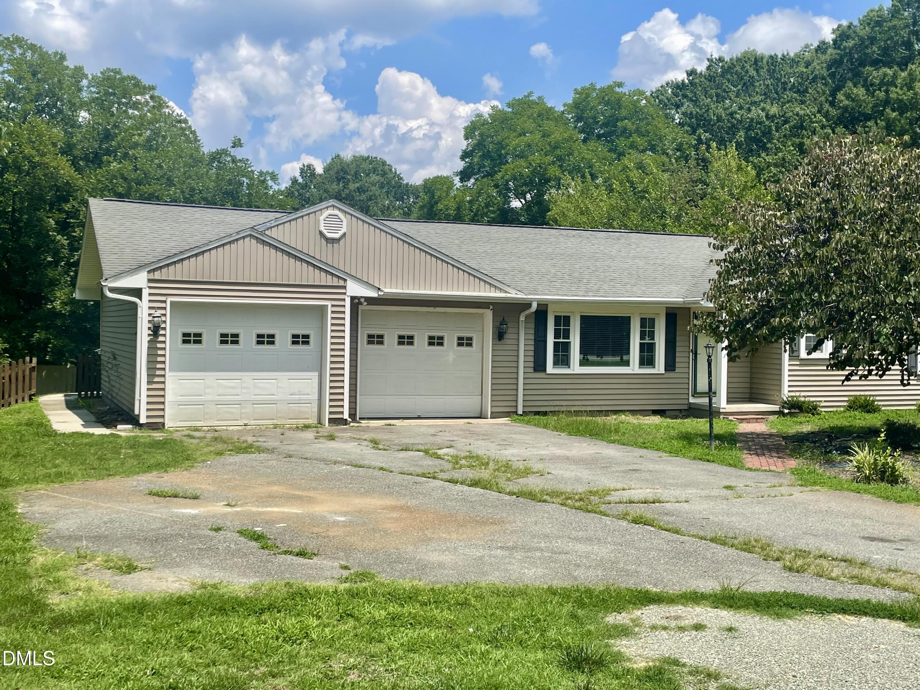 2511 Parrish Street Property Photo 1