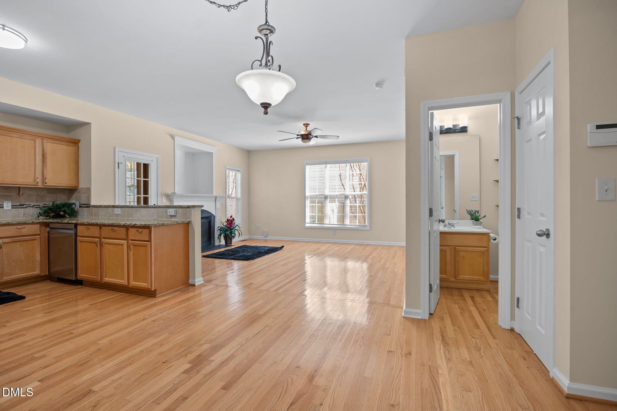 5210 Groveside Court Property Photo 15