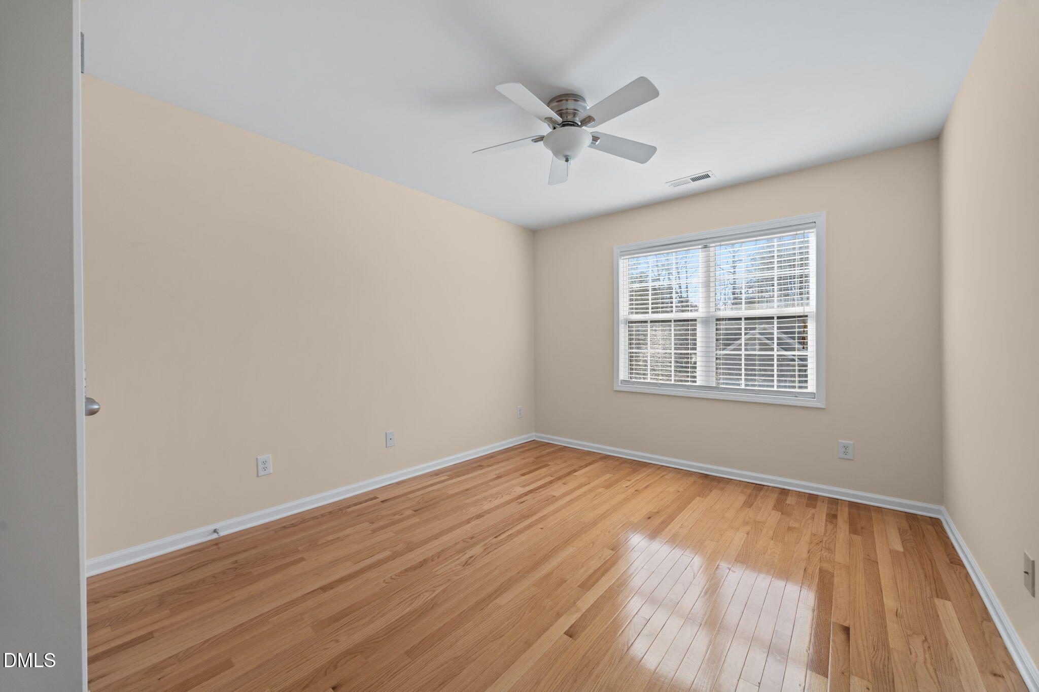 5210 Groveside Court Property Photo 28