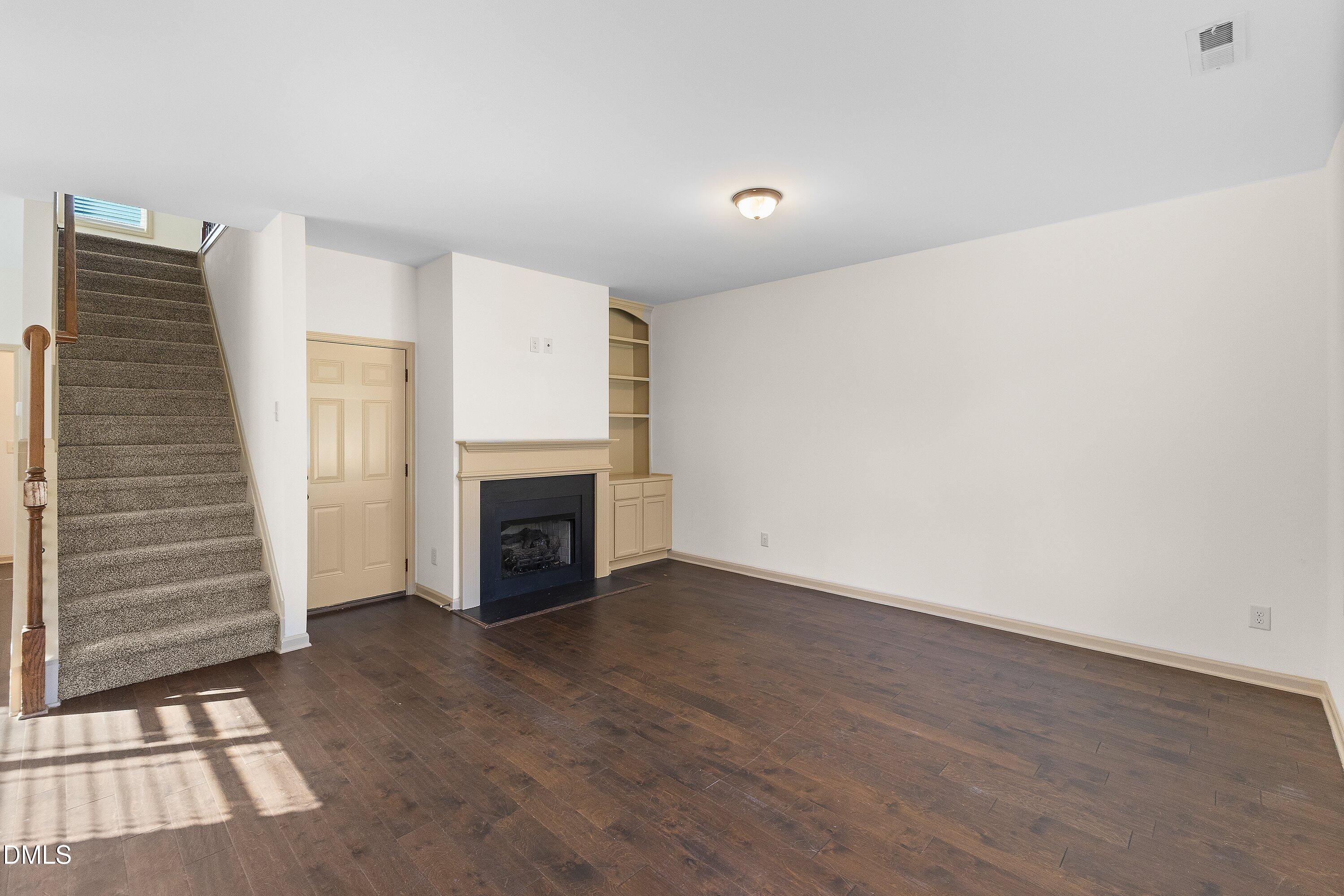 71 Golden Gate Parkway Property Photo 20