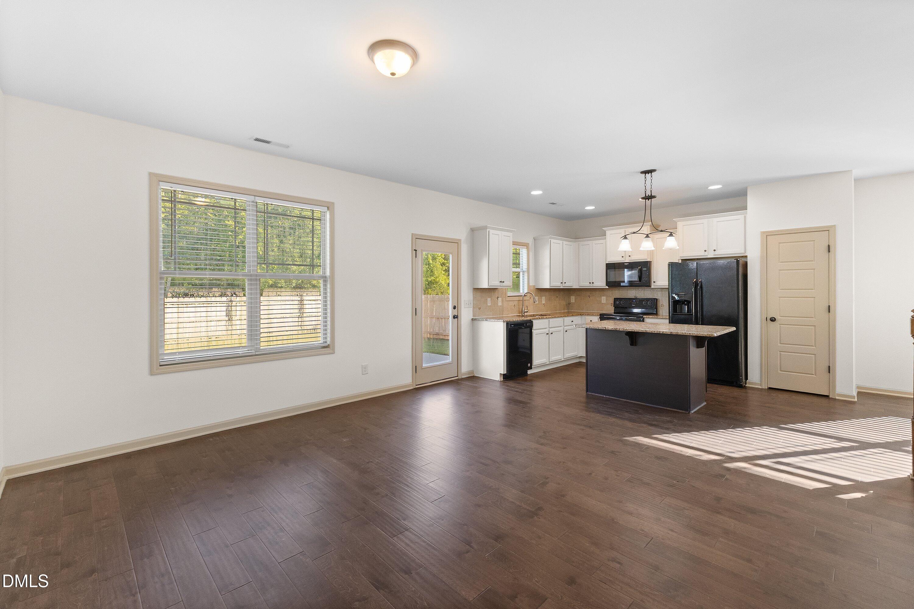 71 Golden Gate Parkway Property Photo 22