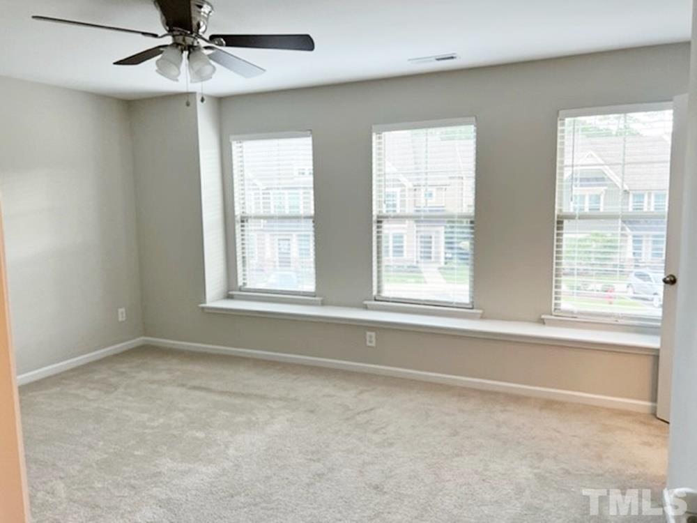 1126 Metropolitan Drive Property Photo 13