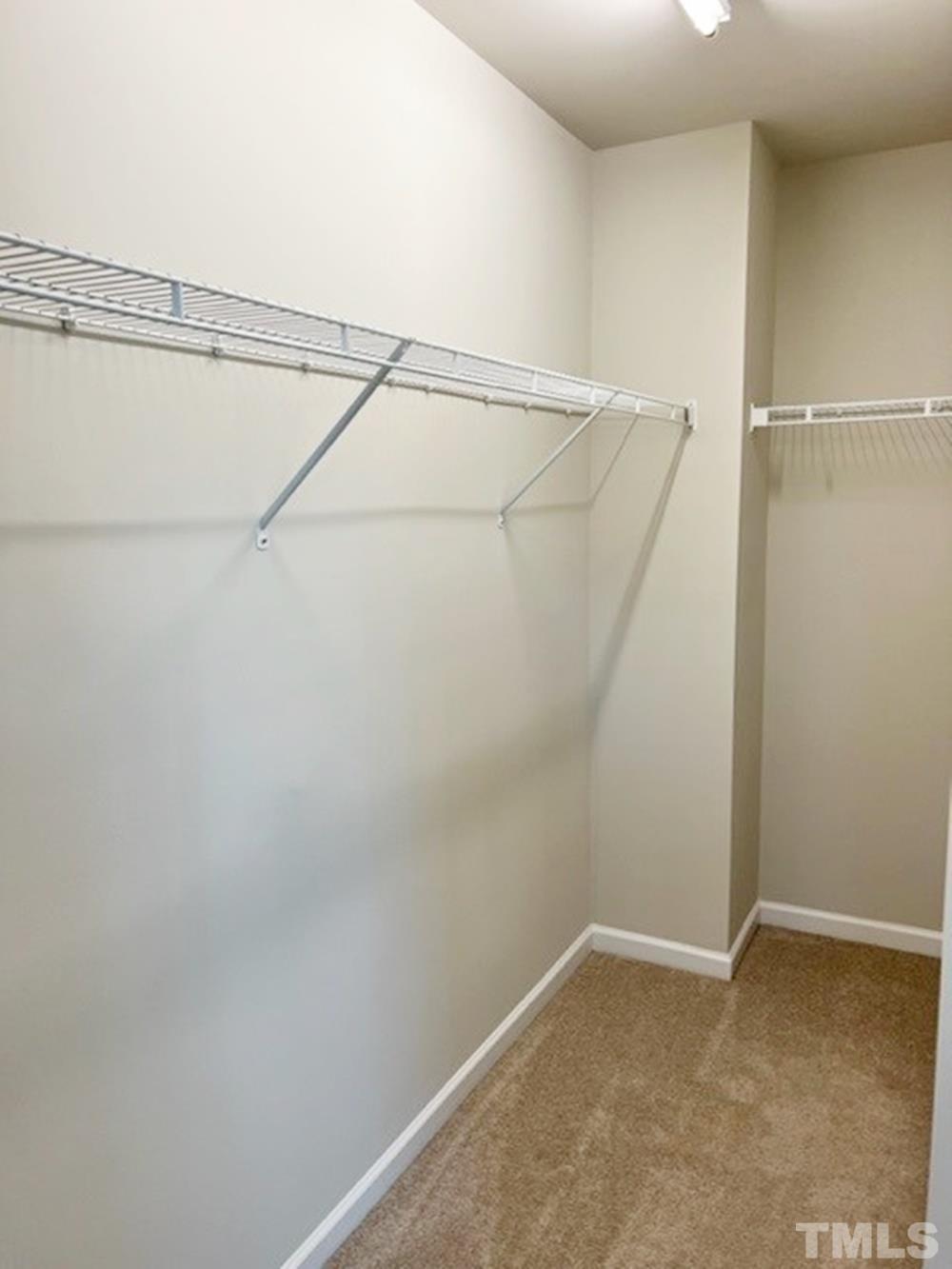 1126 Metropolitan Drive Property Photo 17