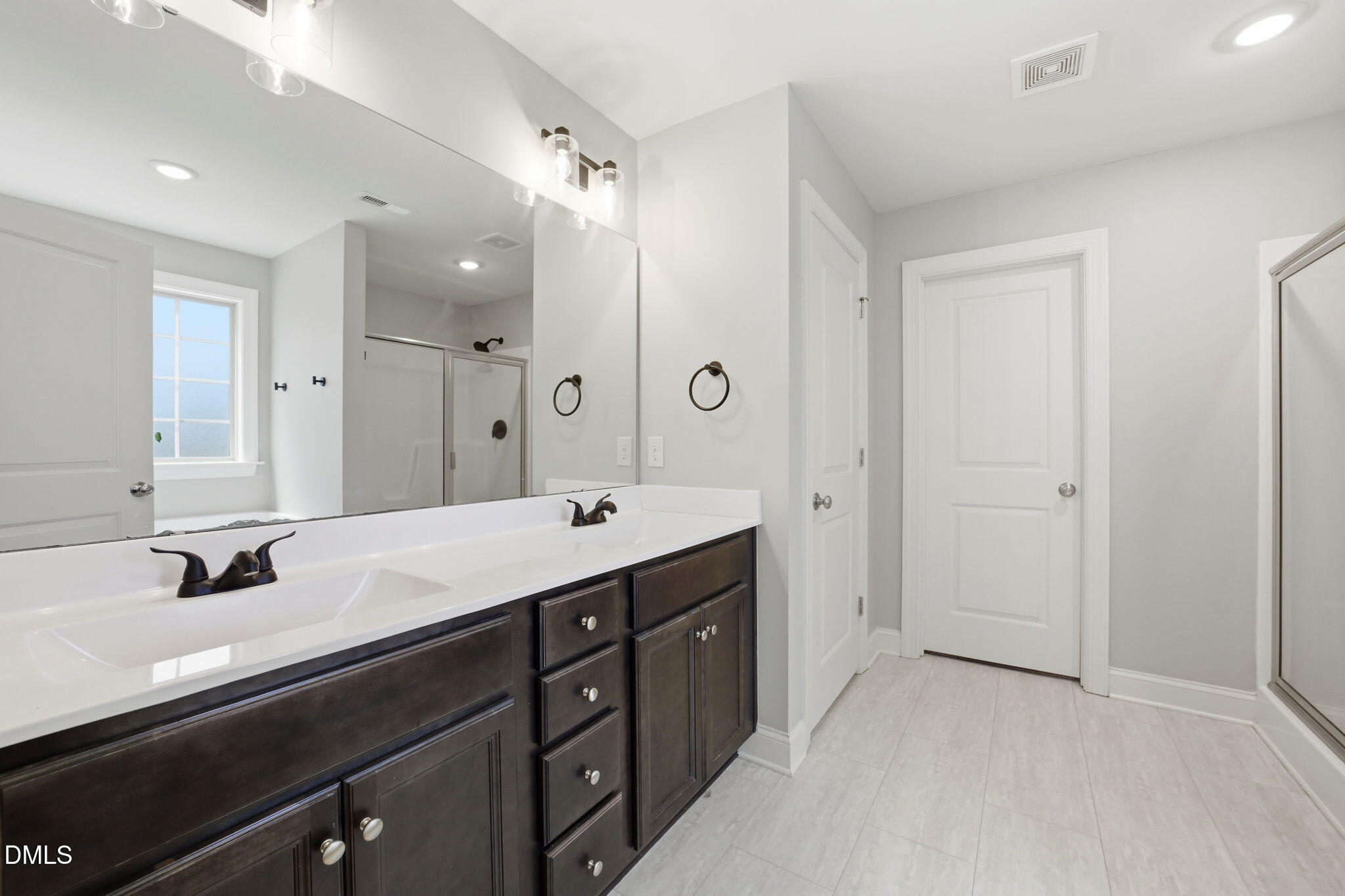180 Long Grass Drive Property Photo 23