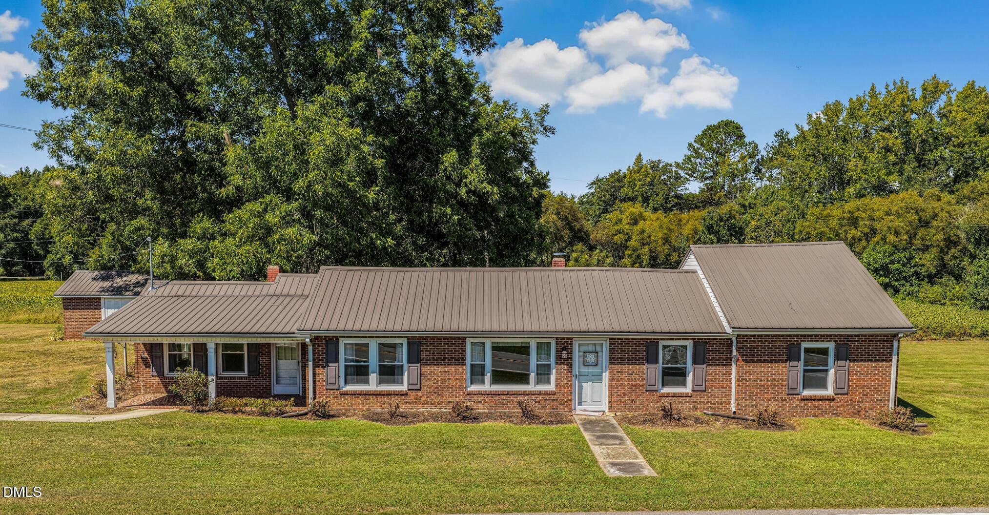 3835 Us 301 N Property Photo 1