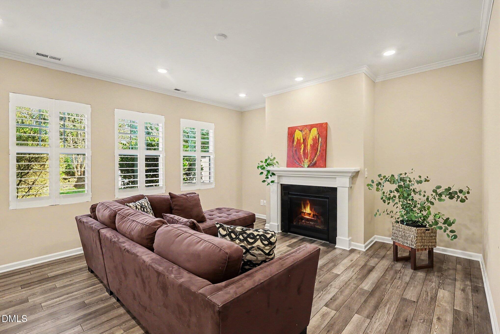 1004 Bellewood Park Drive Property Photo 6