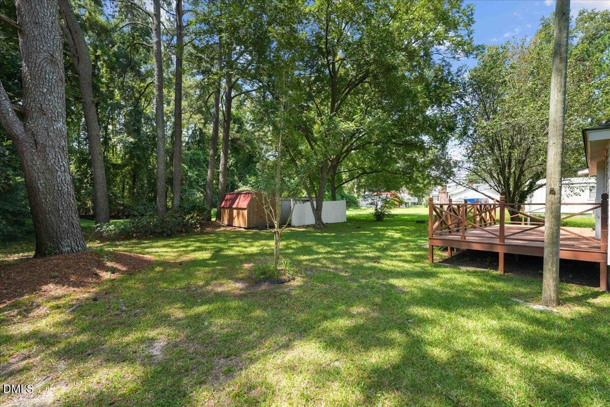 305 E 1st Street Property Photo 19