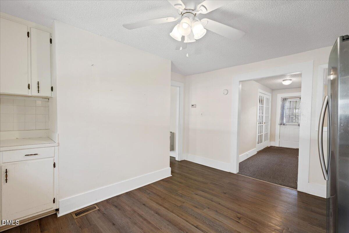305 E 1st Street Property Photo 31