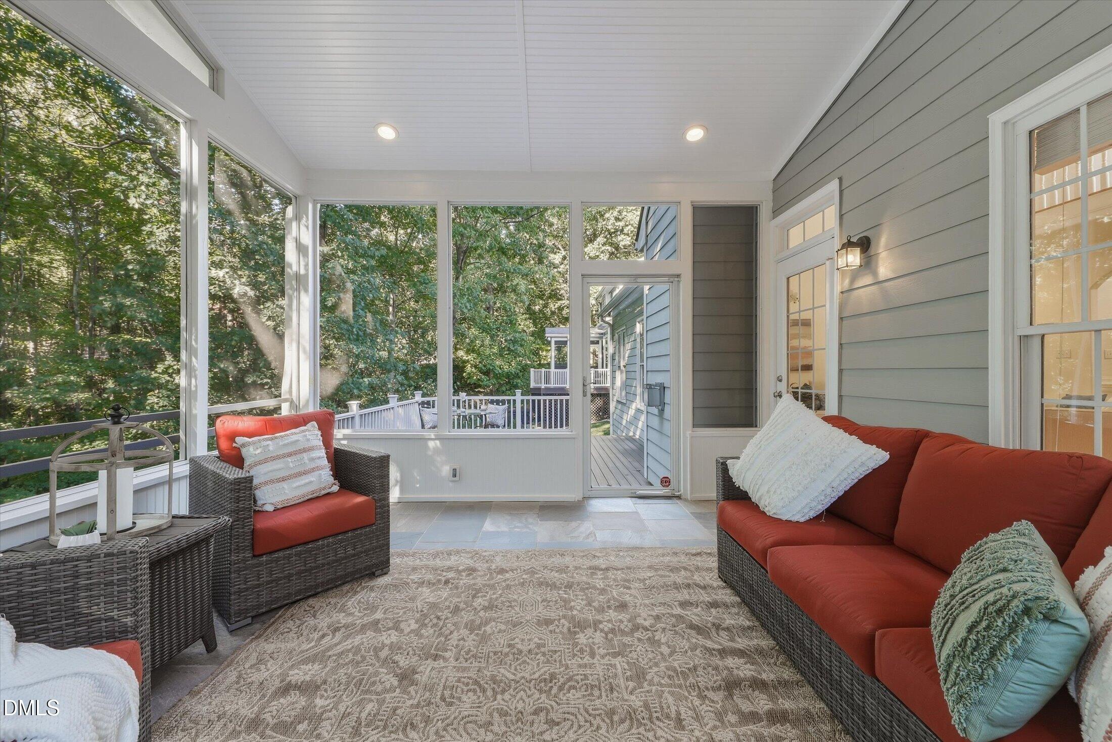6401 Cedar Waters Drive Property Photo 35