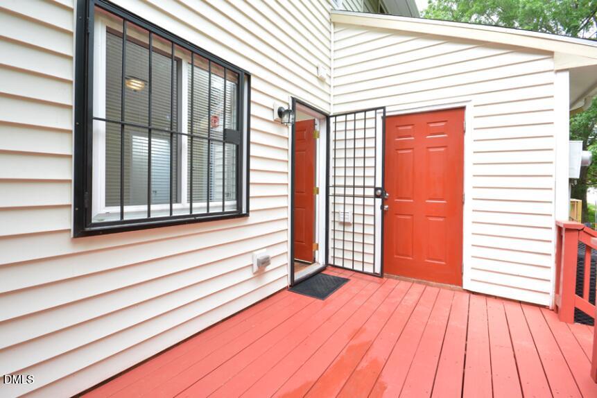 800 Fargo Street E3 Property Photo 24
