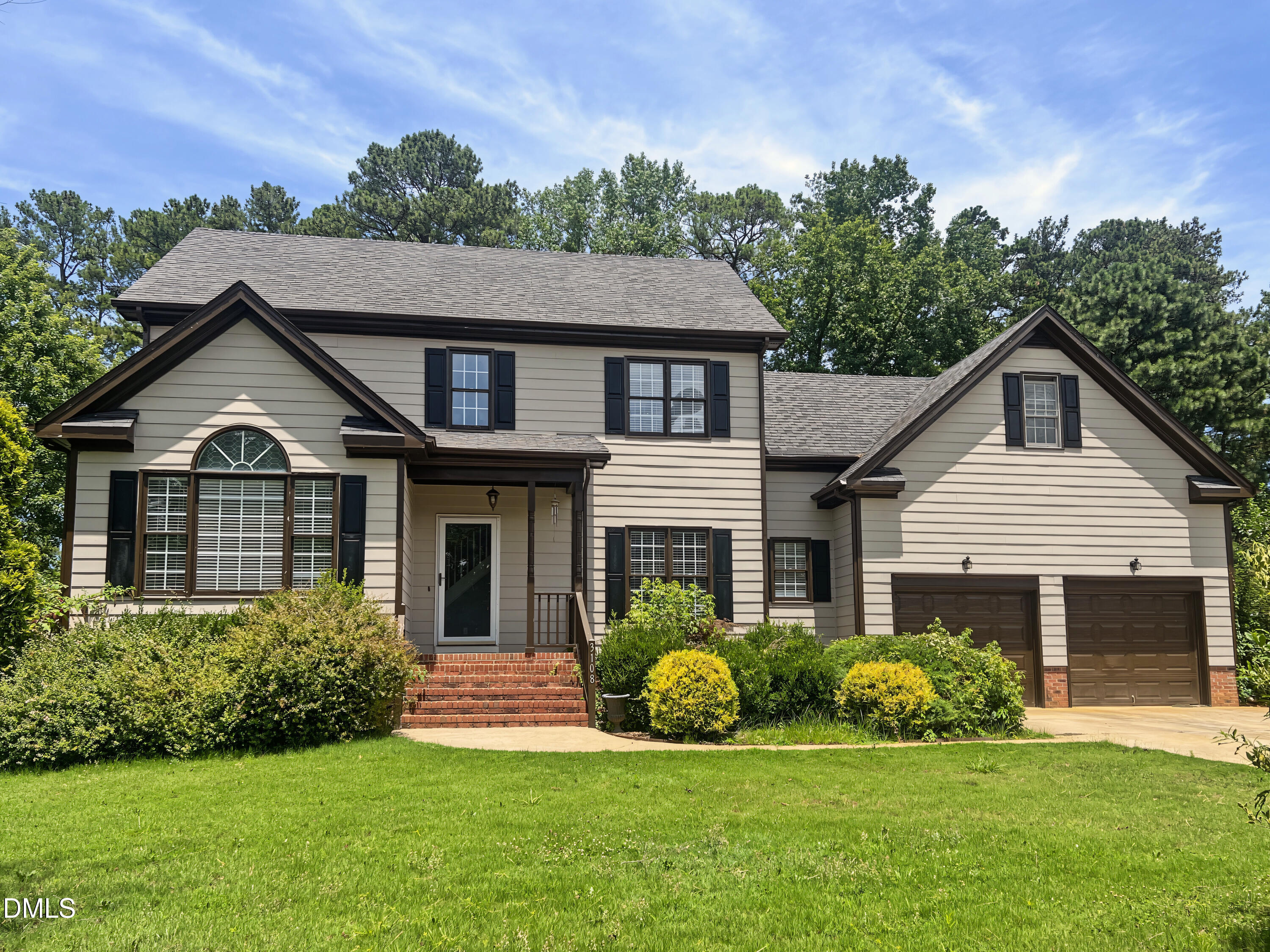 3108 Summer Oaks Drive Property Photo 1