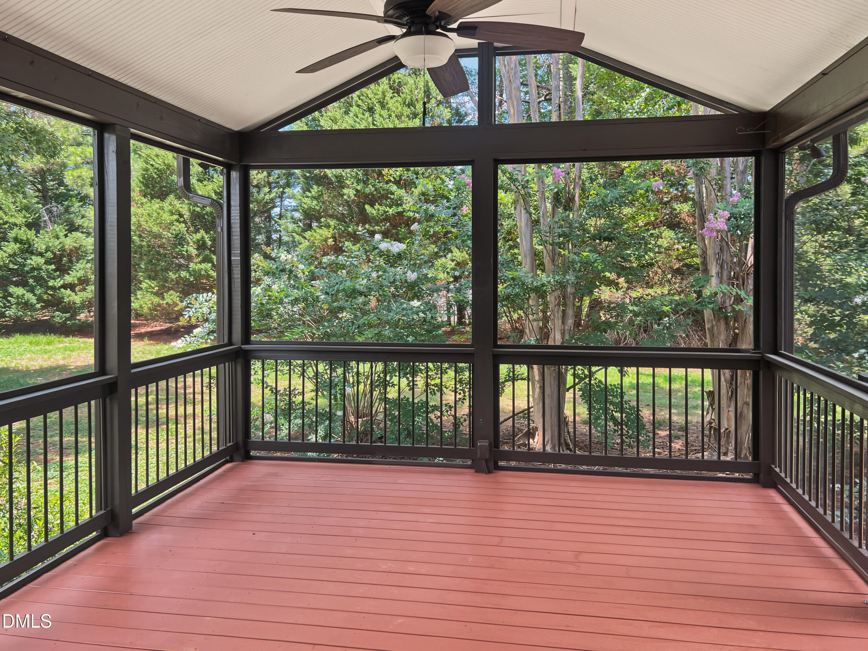 3108 Summer Oaks Drive Property Photo 15