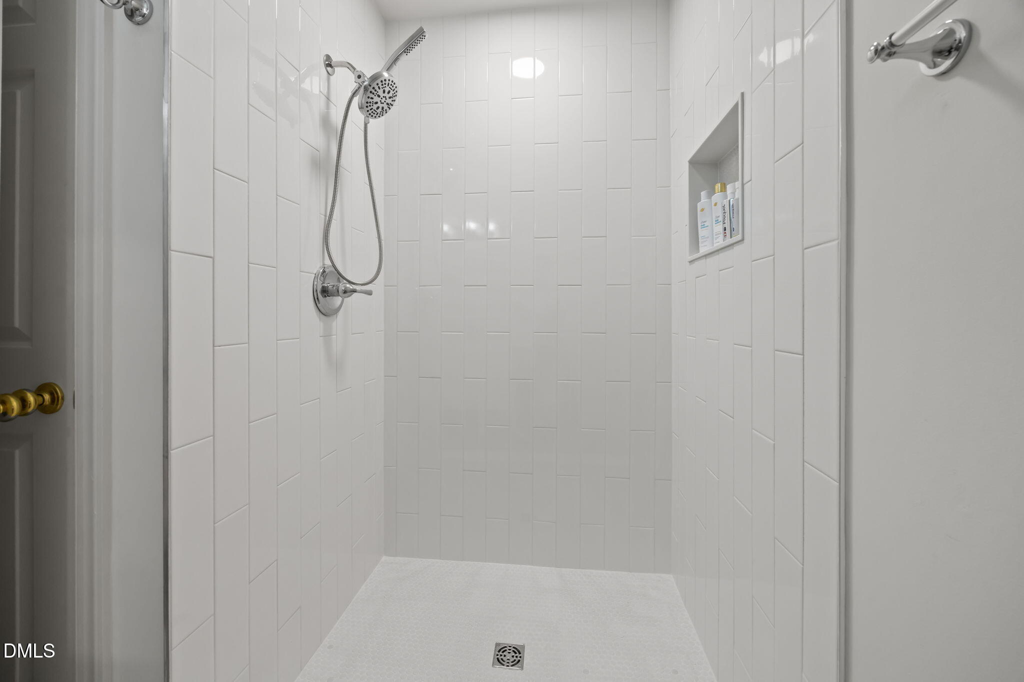 562 Weathergreen Drive Property Photo 20