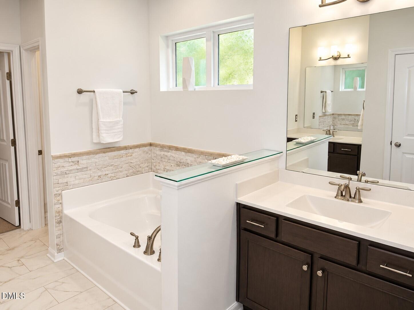3824 Watermark Drive Property Photo 25