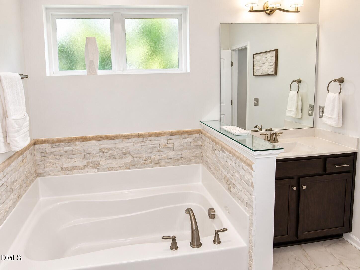 3824 Watermark Drive Property Photo 27