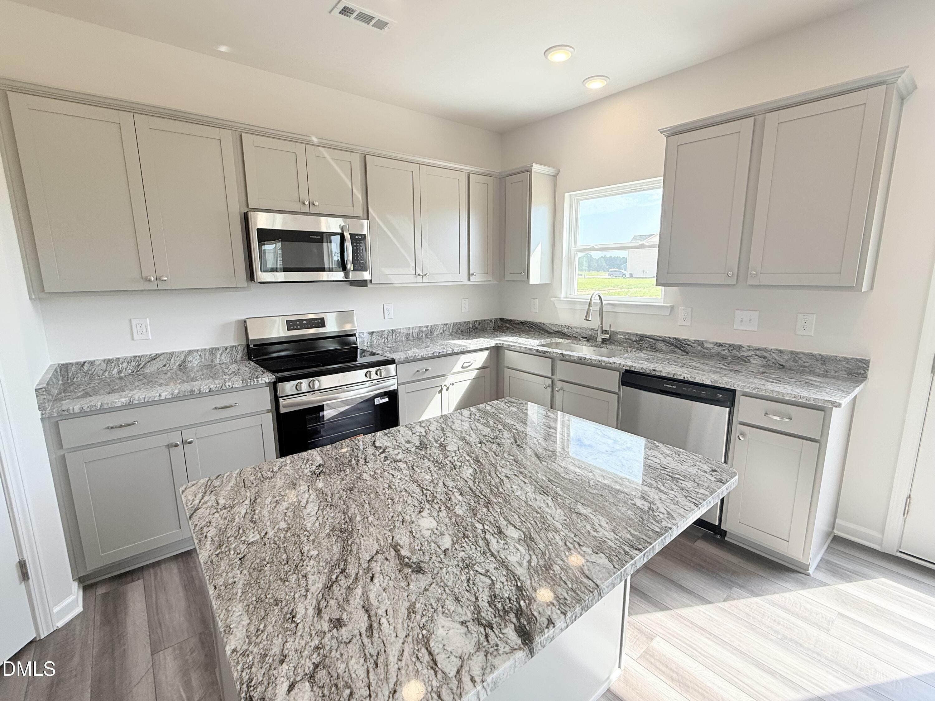70 Valley Forge Lane Property Photo 8