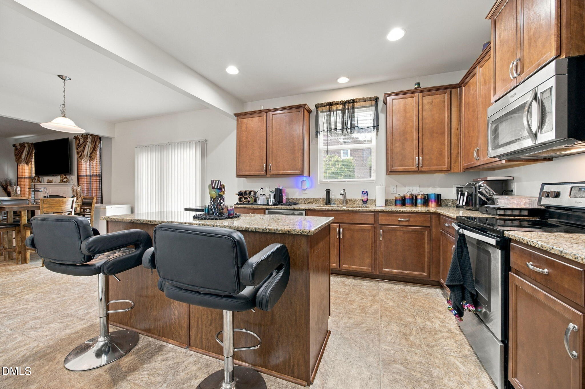 3949 White Kestrel Drive Property Photo 10