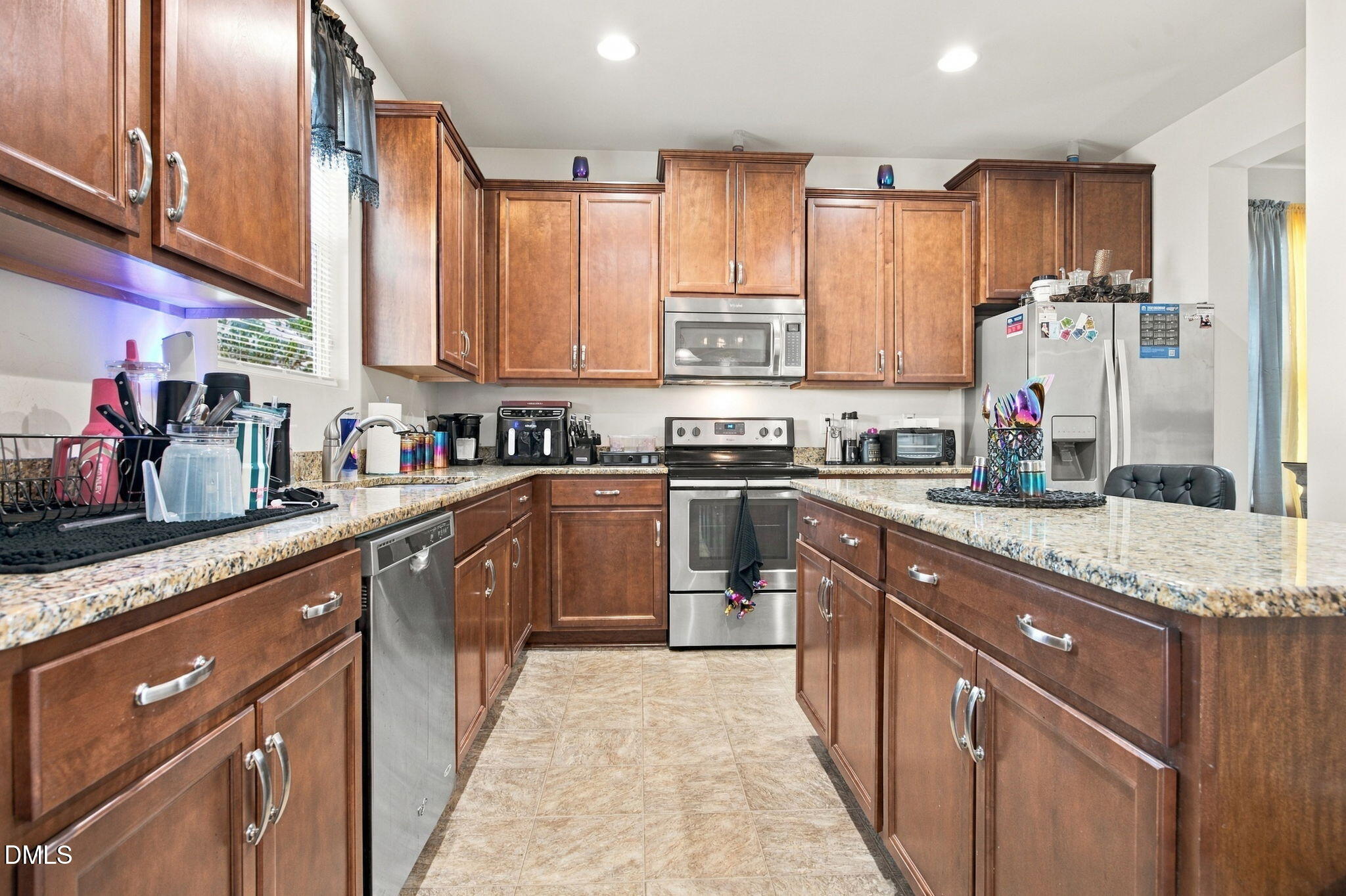 3949 White Kestrel Drive Property Photo 12
