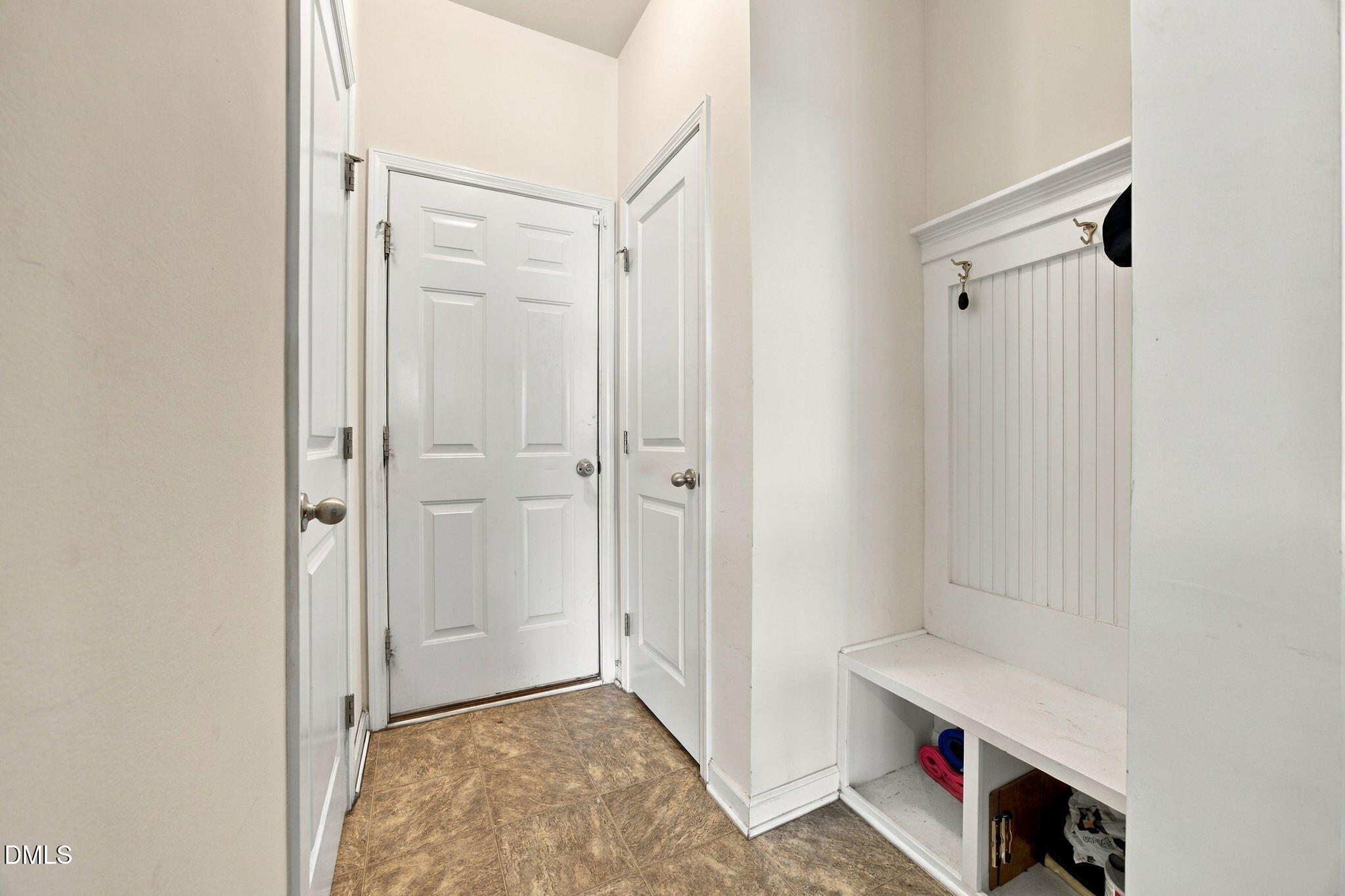 3949 White Kestrel Drive Property Photo 14