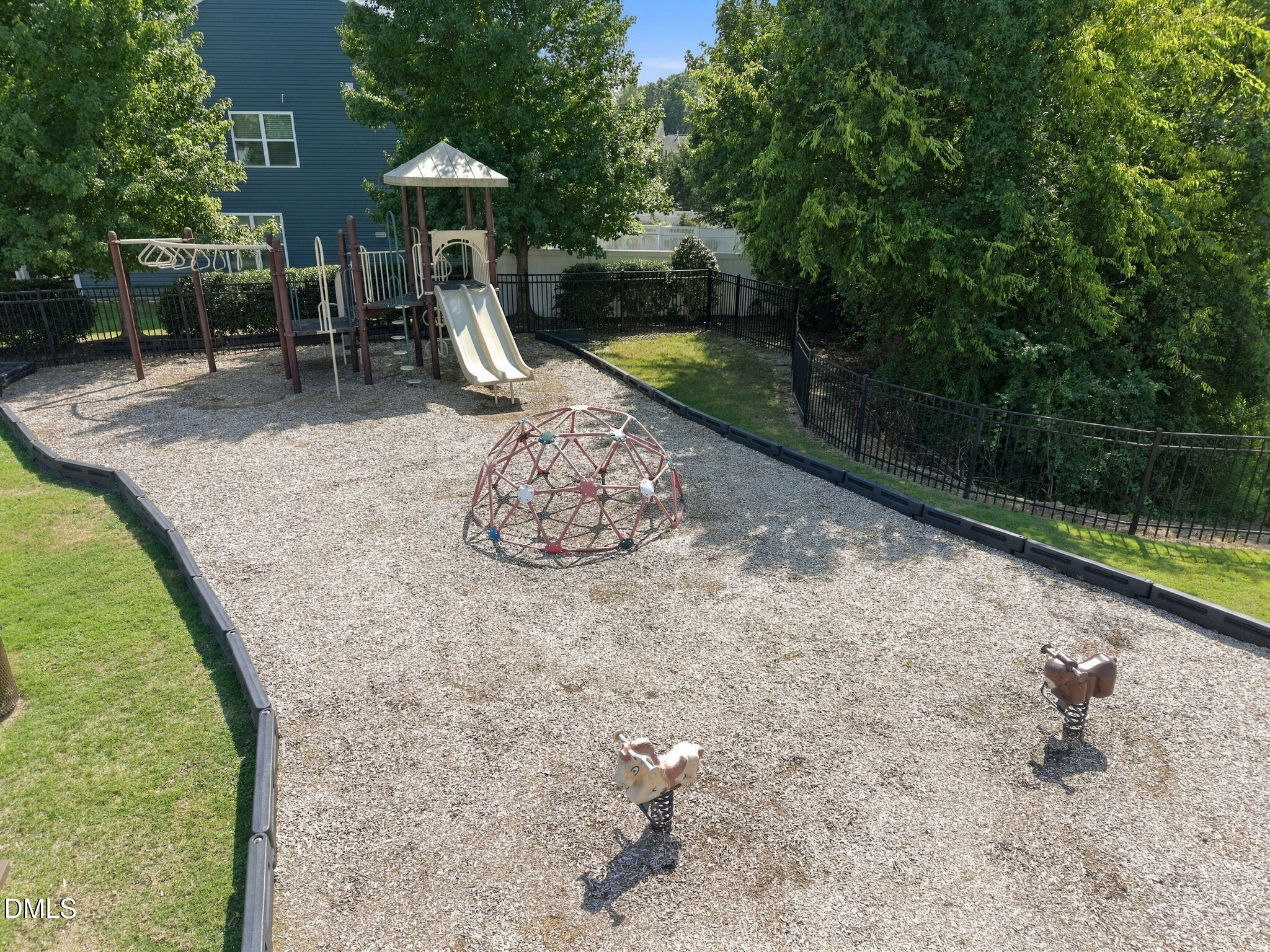 3949 White Kestrel Drive Property Photo 37