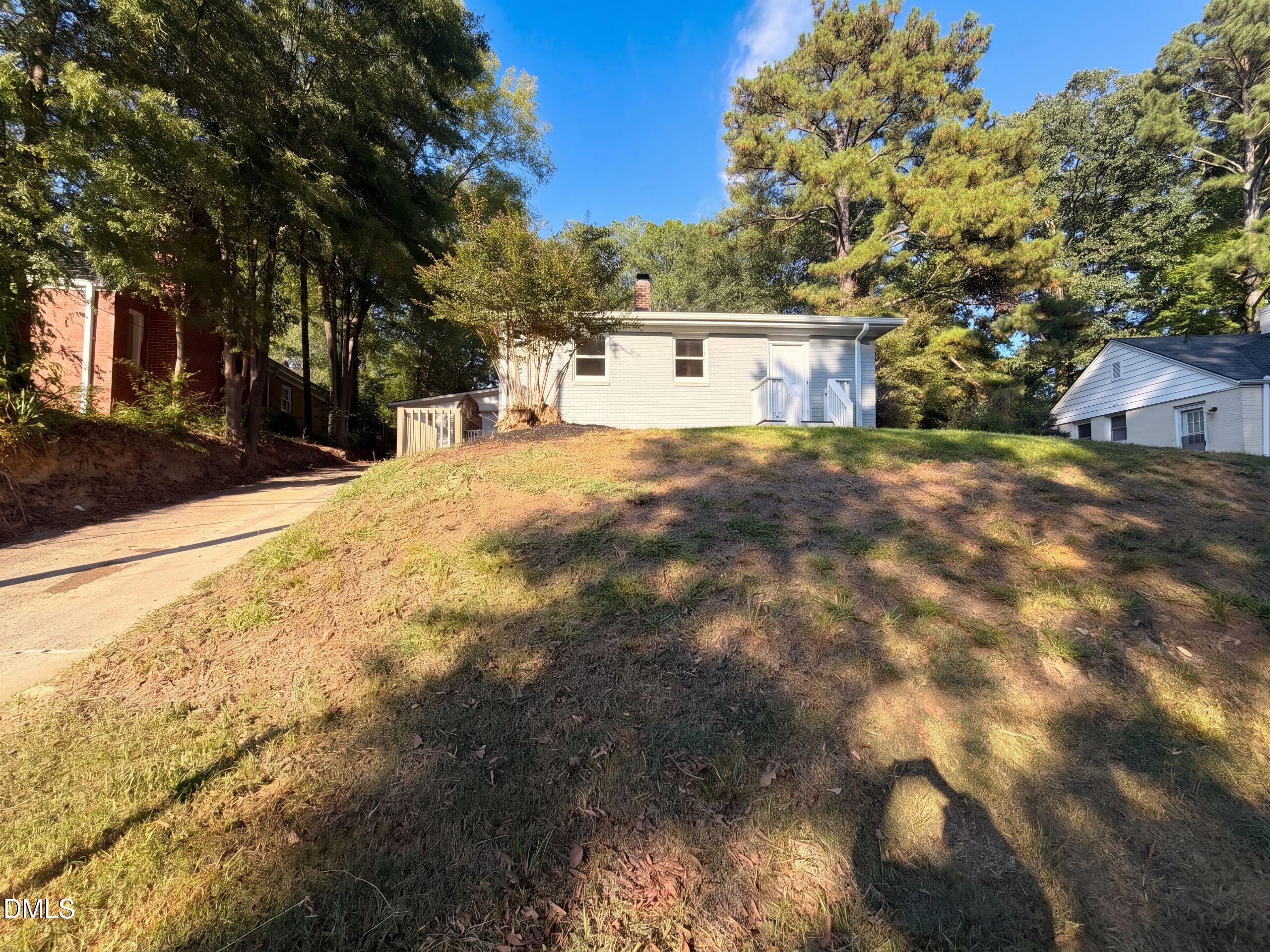 212 Red Oak Avenue Property Photo 1