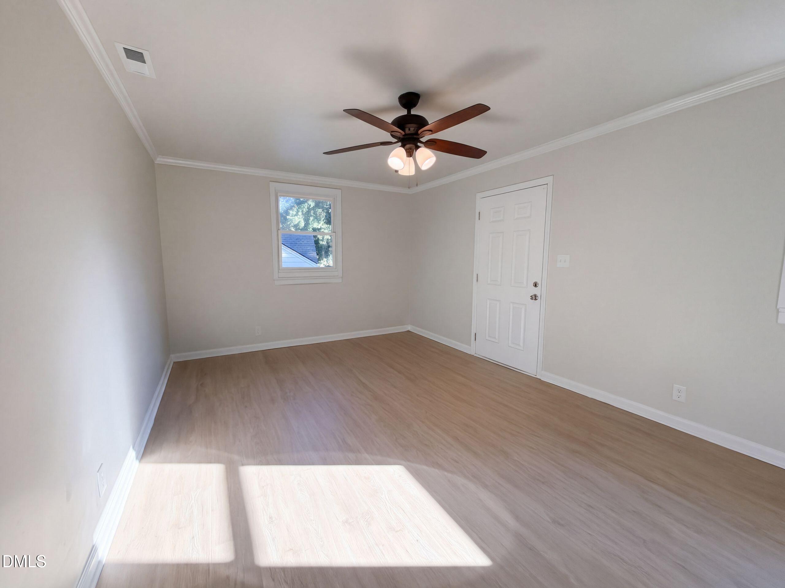 212 Red Oak Avenue Property Photo 3