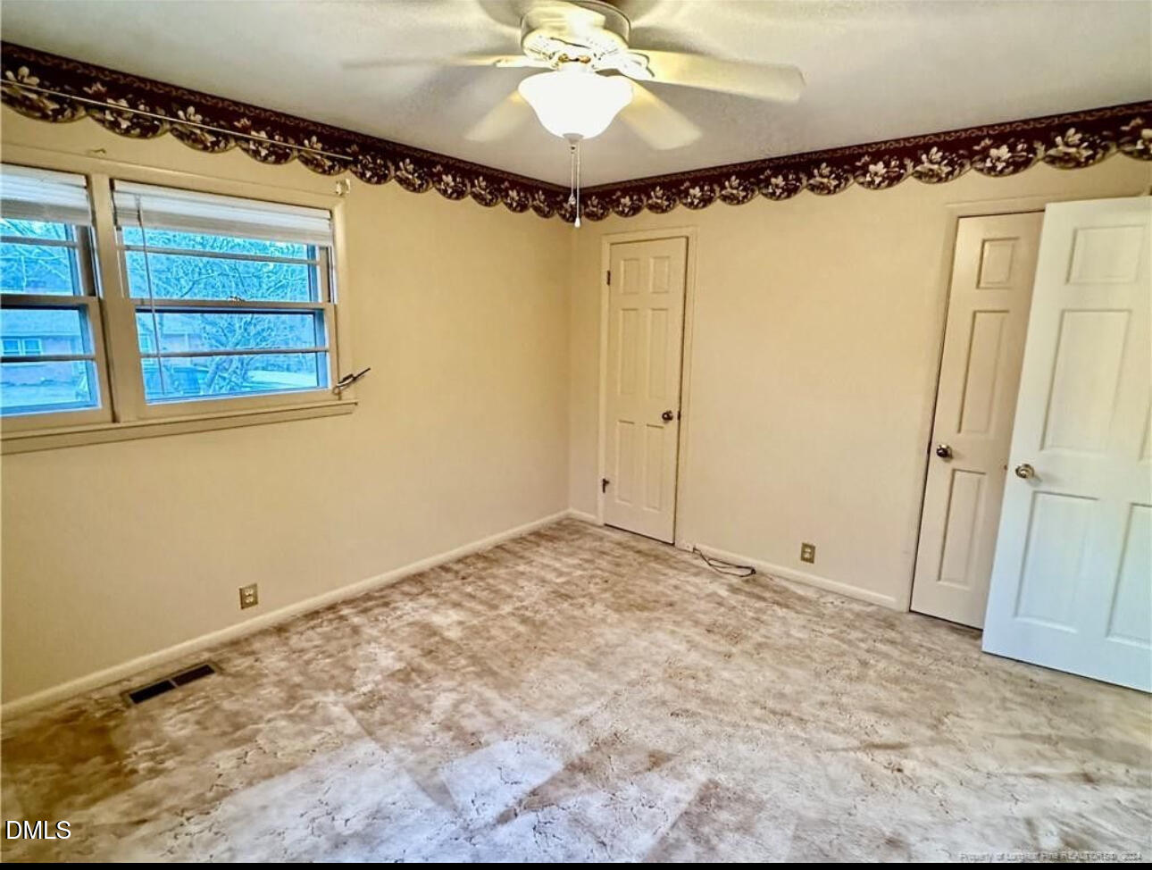 5214 Rodwell Road Property Photo 7