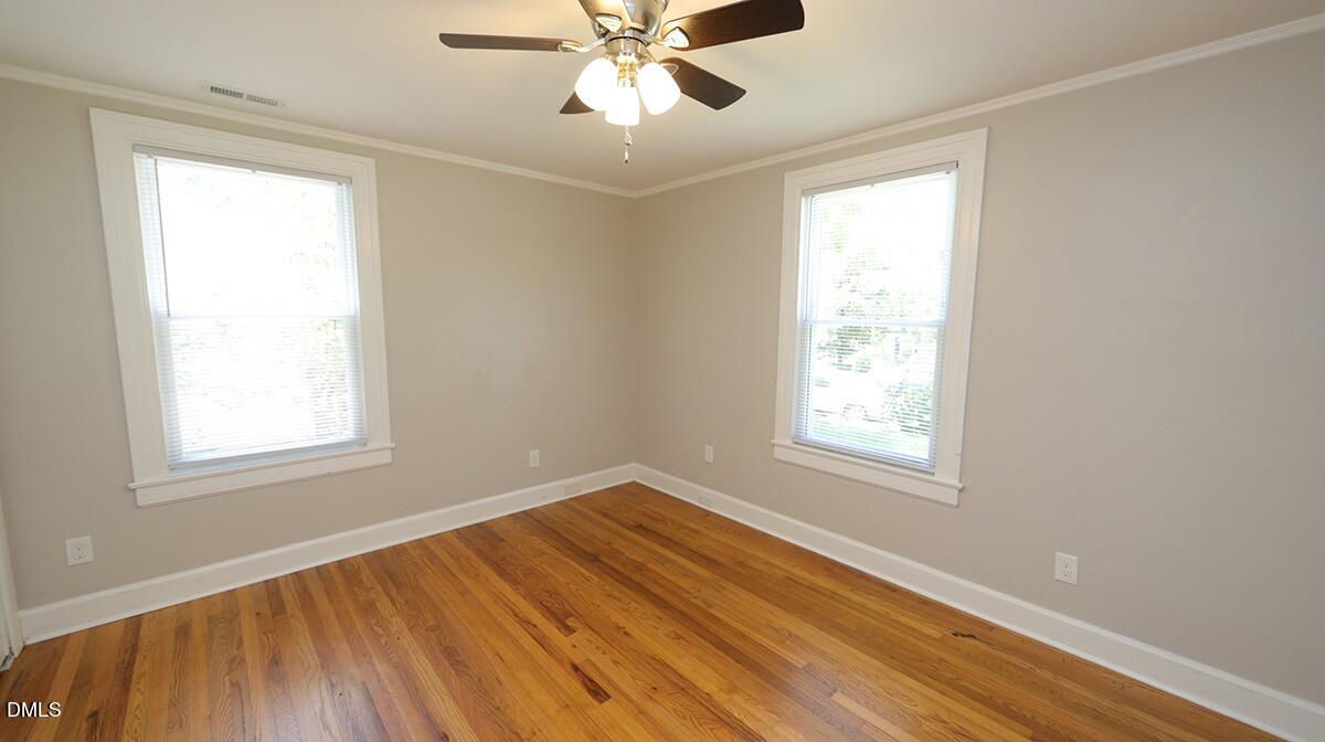 102 E Edgewood Drive Property Photo 10