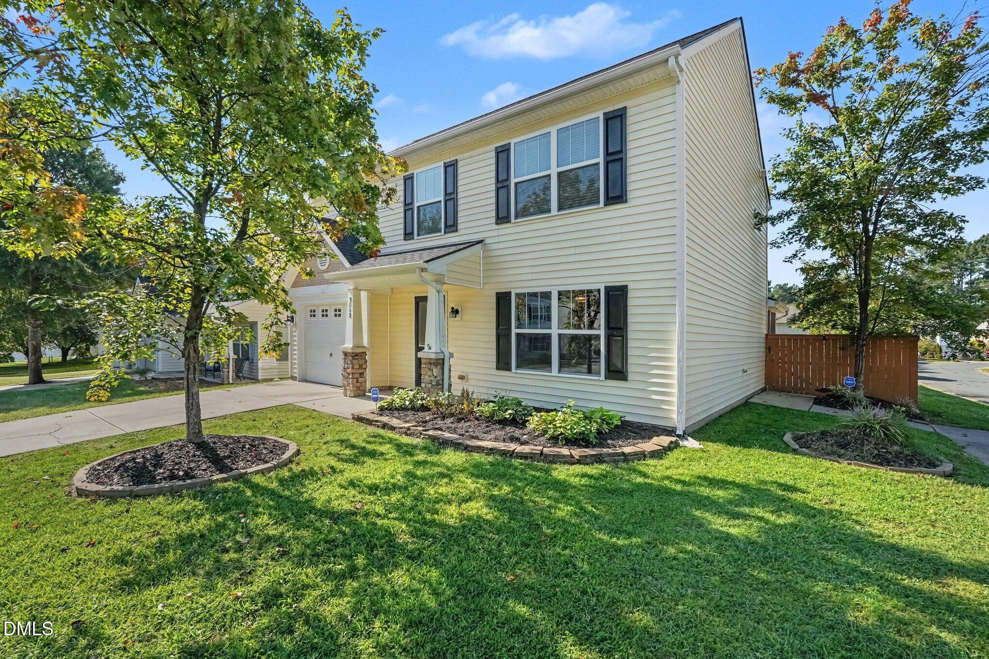 3013 Stone Fence Court Property Photo 2