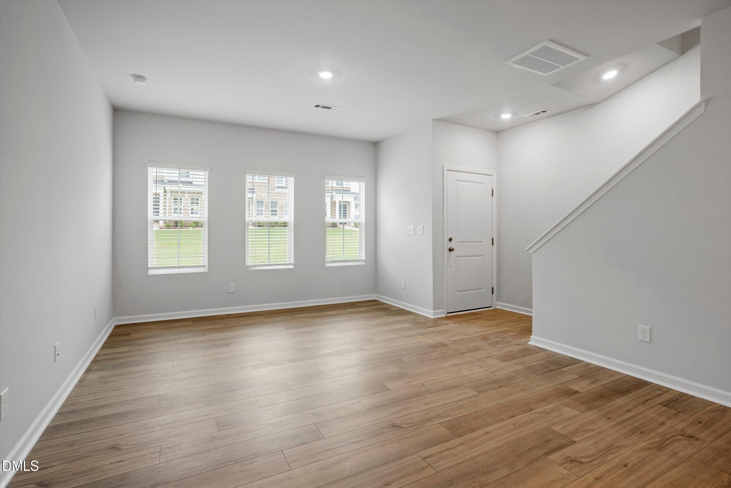112 Flowering Maple Way 288 Property Photo 6