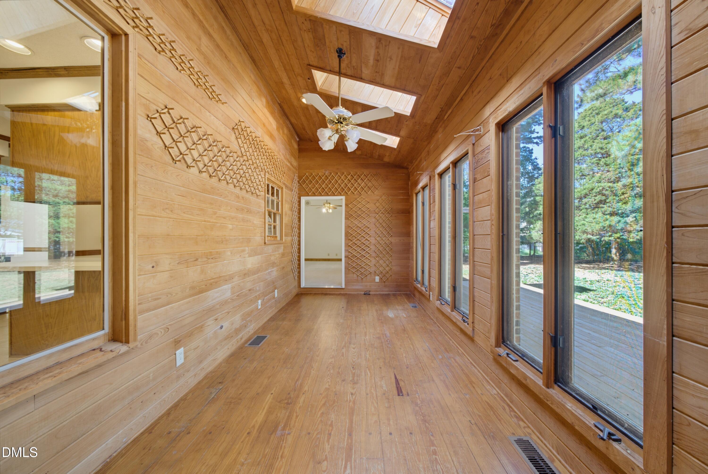 10600 Lowery Drive Property Photo 20