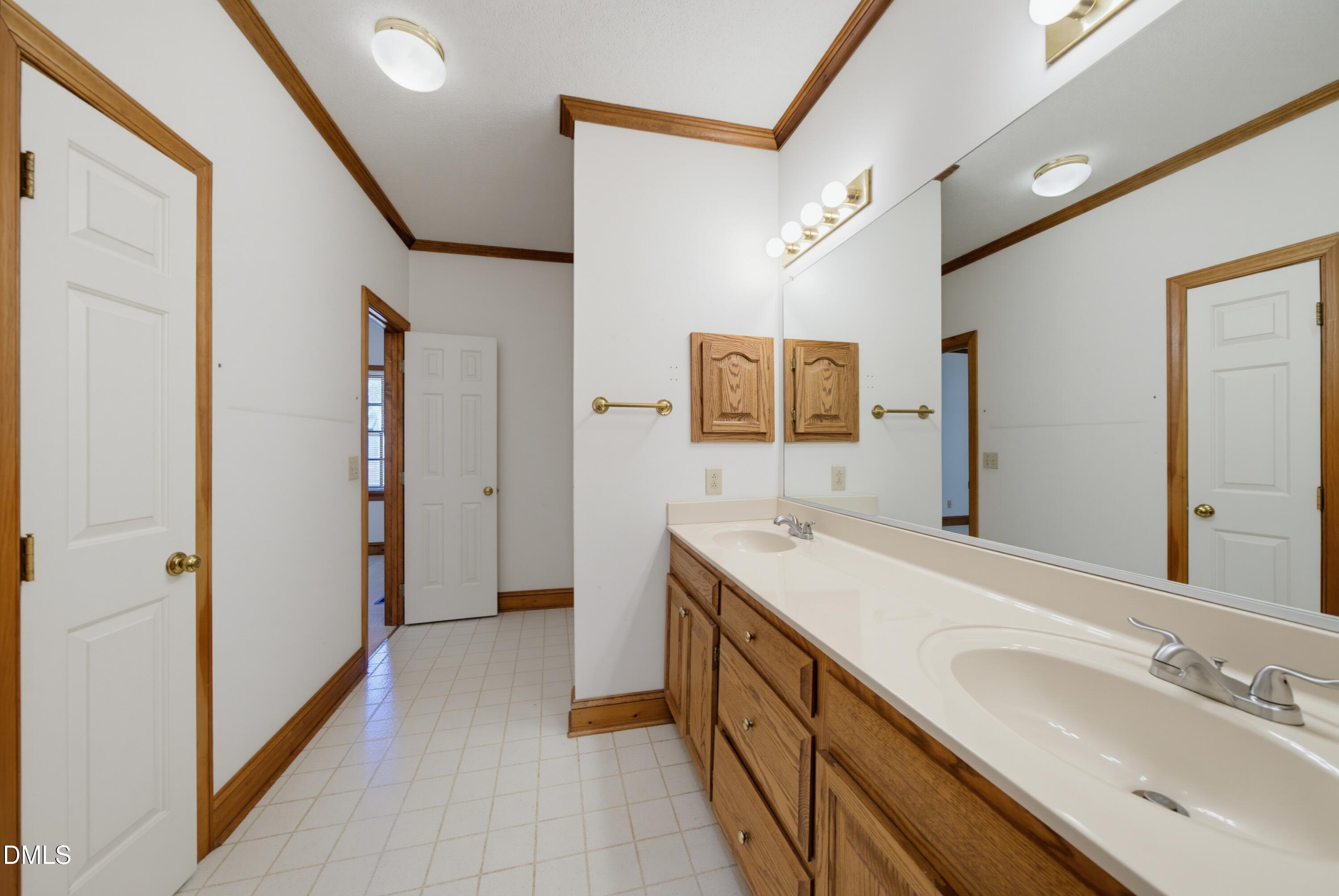 10600 Lowery Drive Property Photo 28