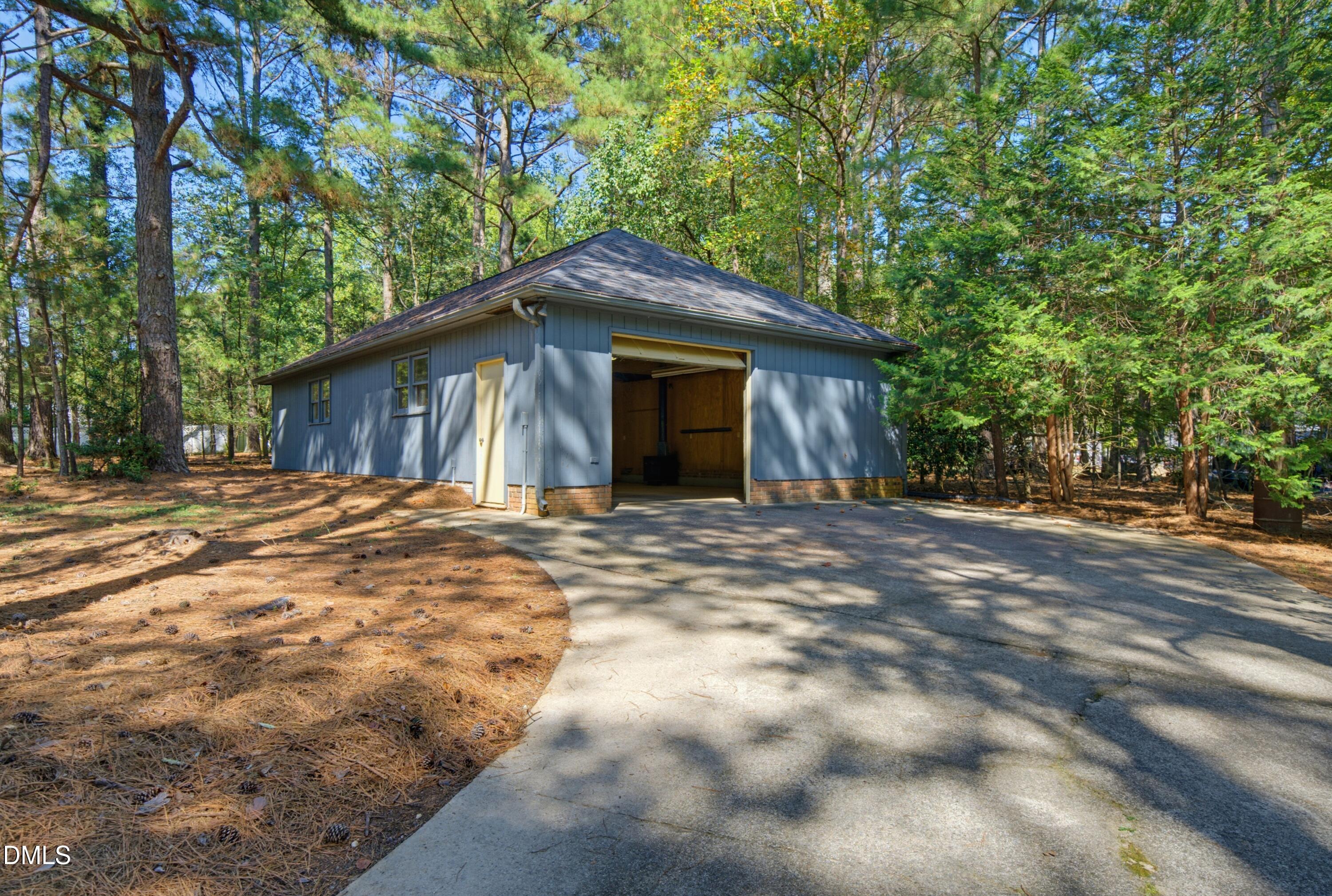 10600 Lowery Drive Property Photo 39