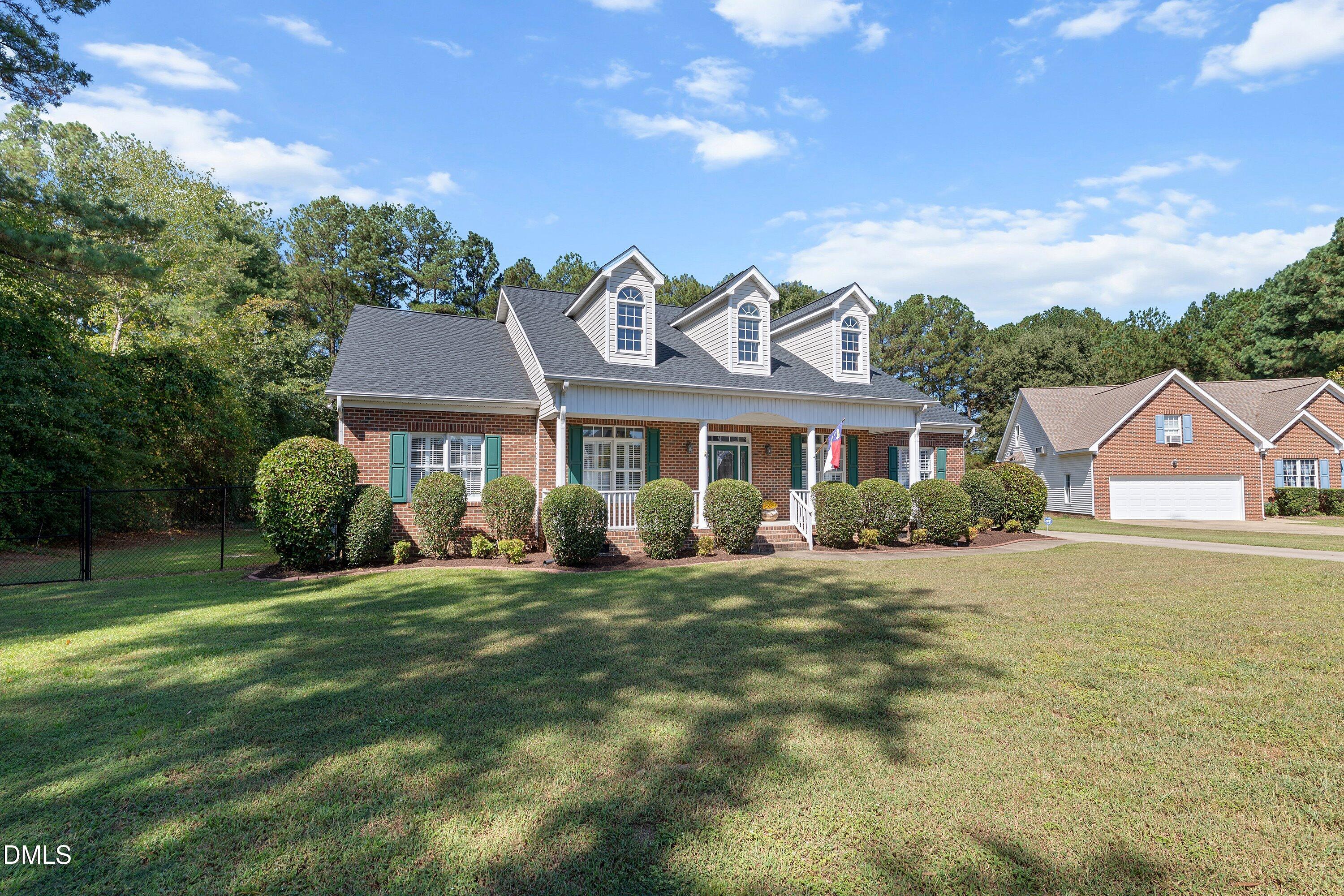 179 D'ango Circle Property Photo 3
