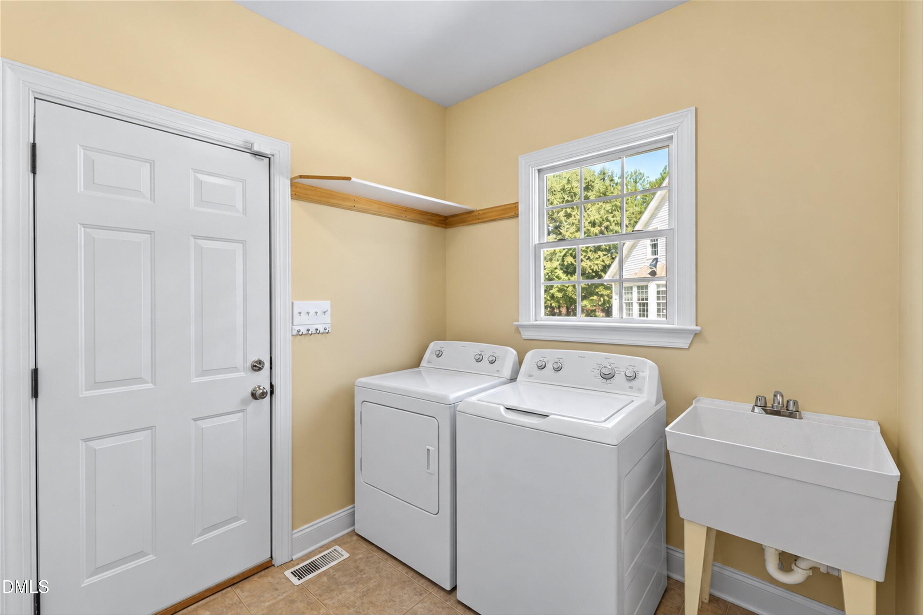 179 D'ango Circle Property Photo 33