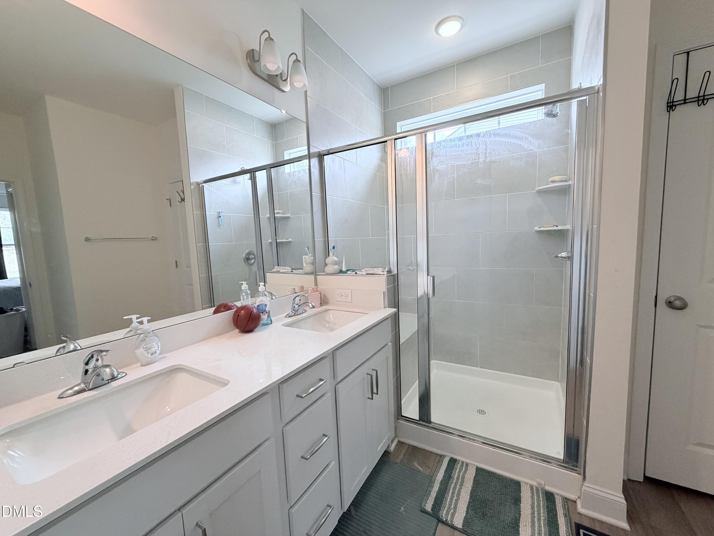 468 Winding Creek Drive Property Photo 10