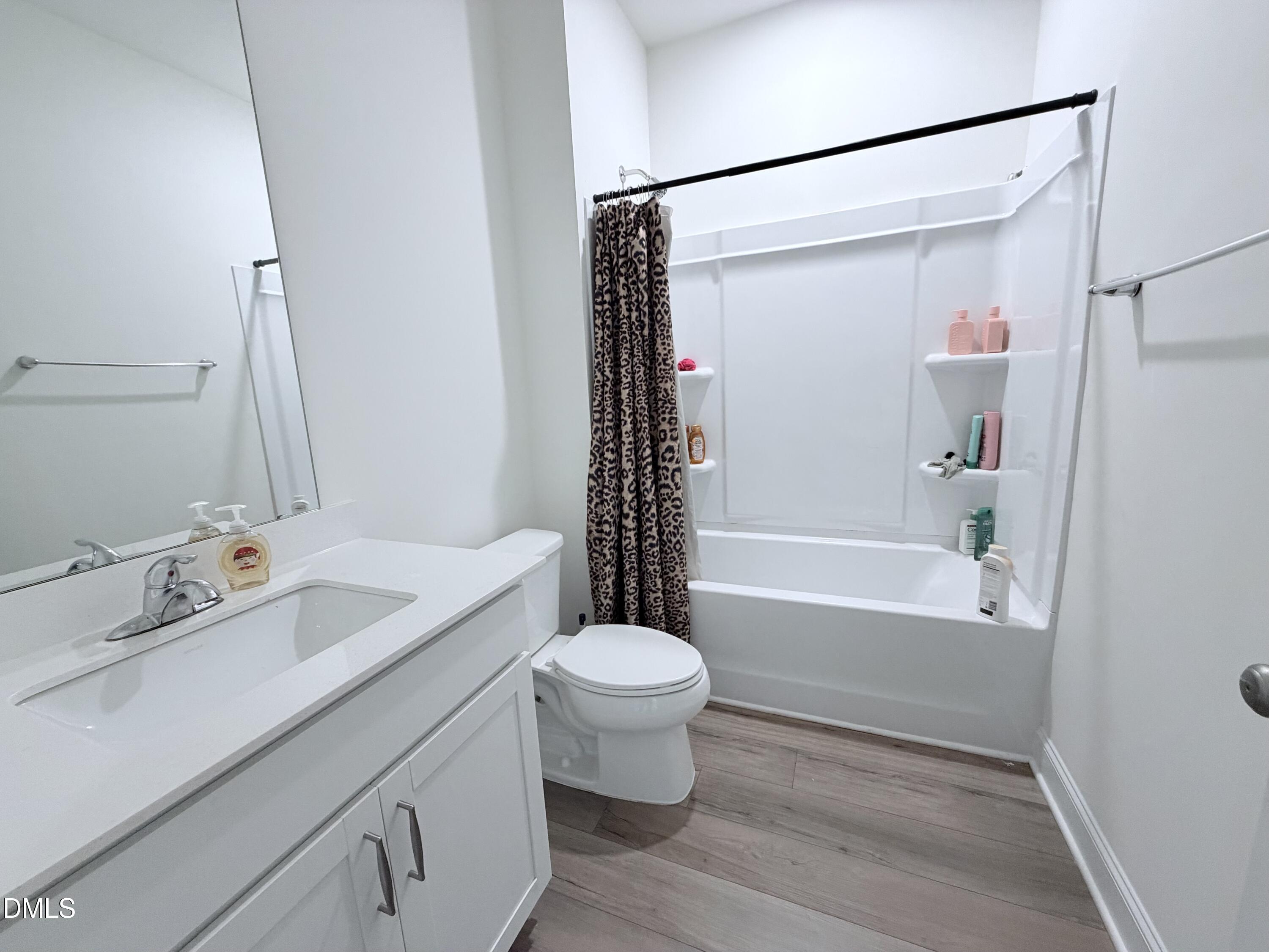 468 Winding Creek Drive Property Photo 13