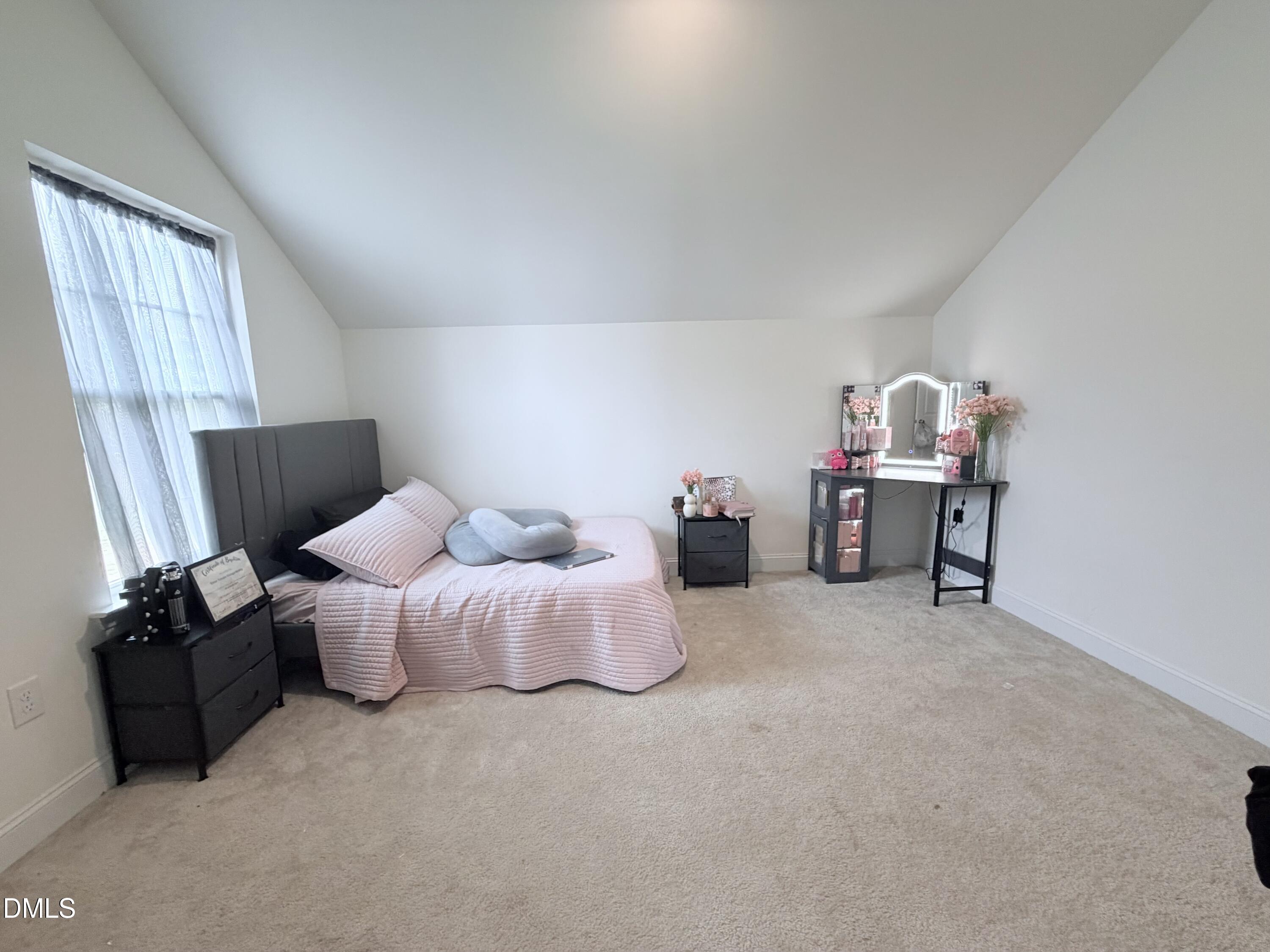 468 Winding Creek Drive Property Photo 14
