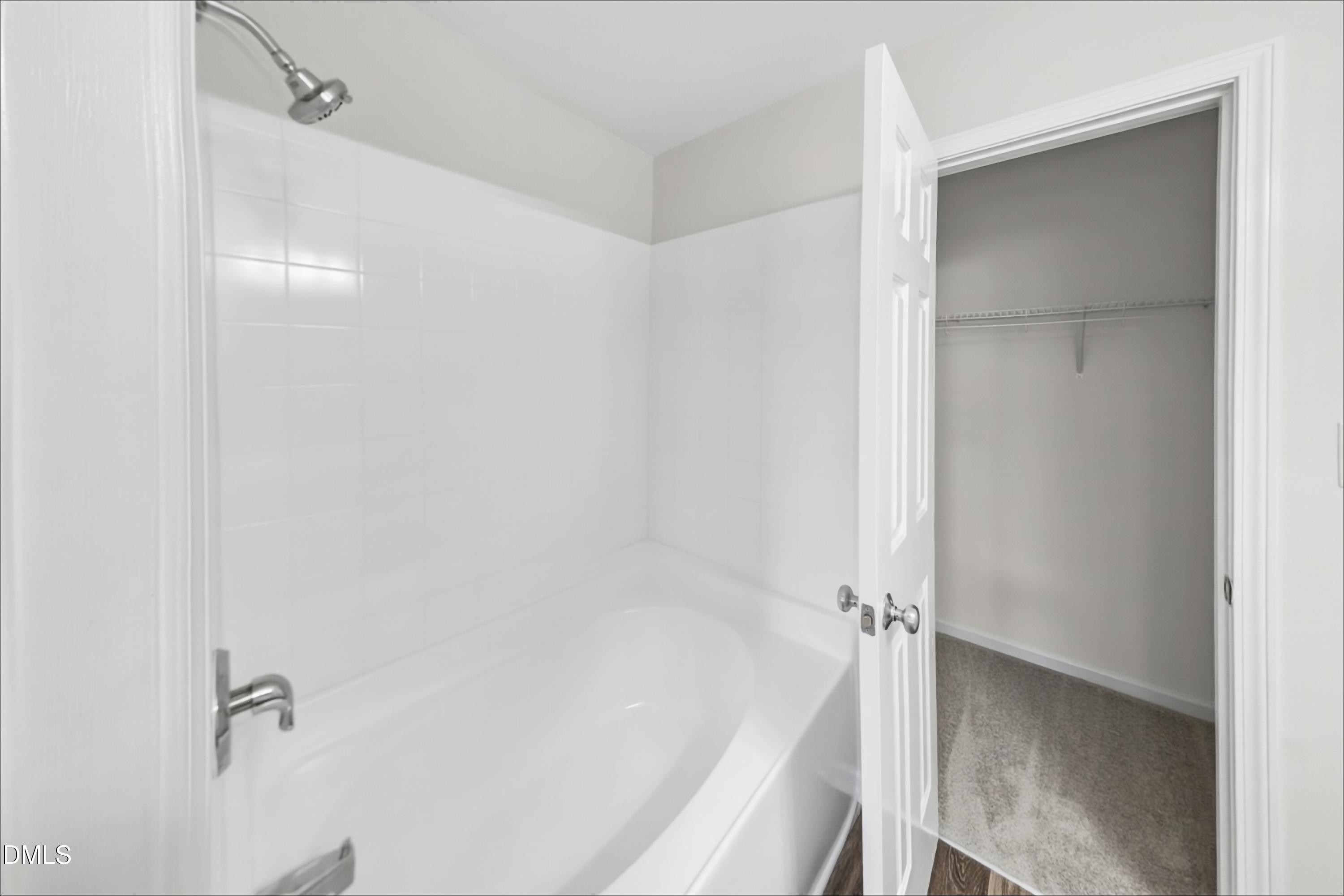 906 Statler Drive Property Photo 11