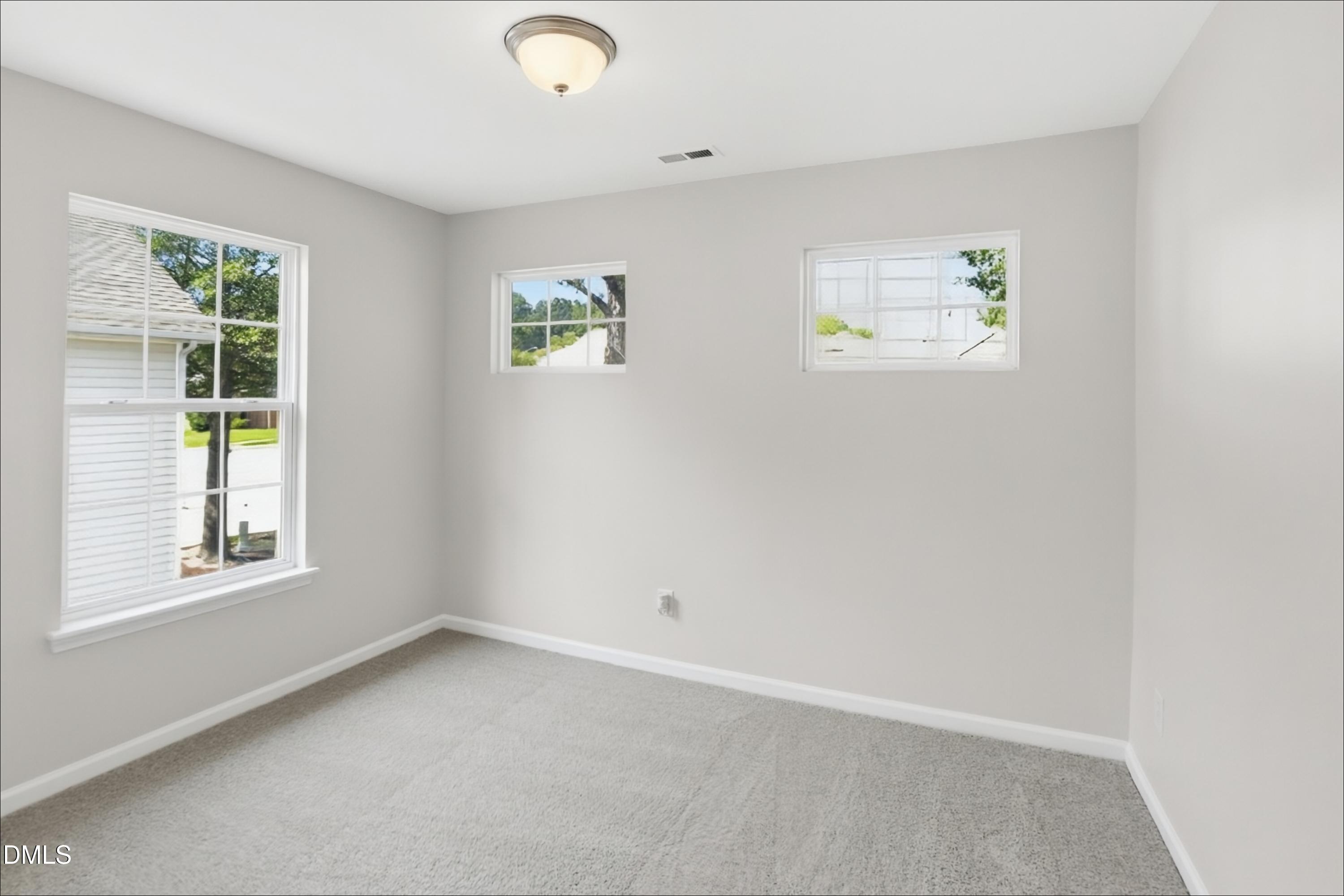 906 Statler Drive Property Photo 13