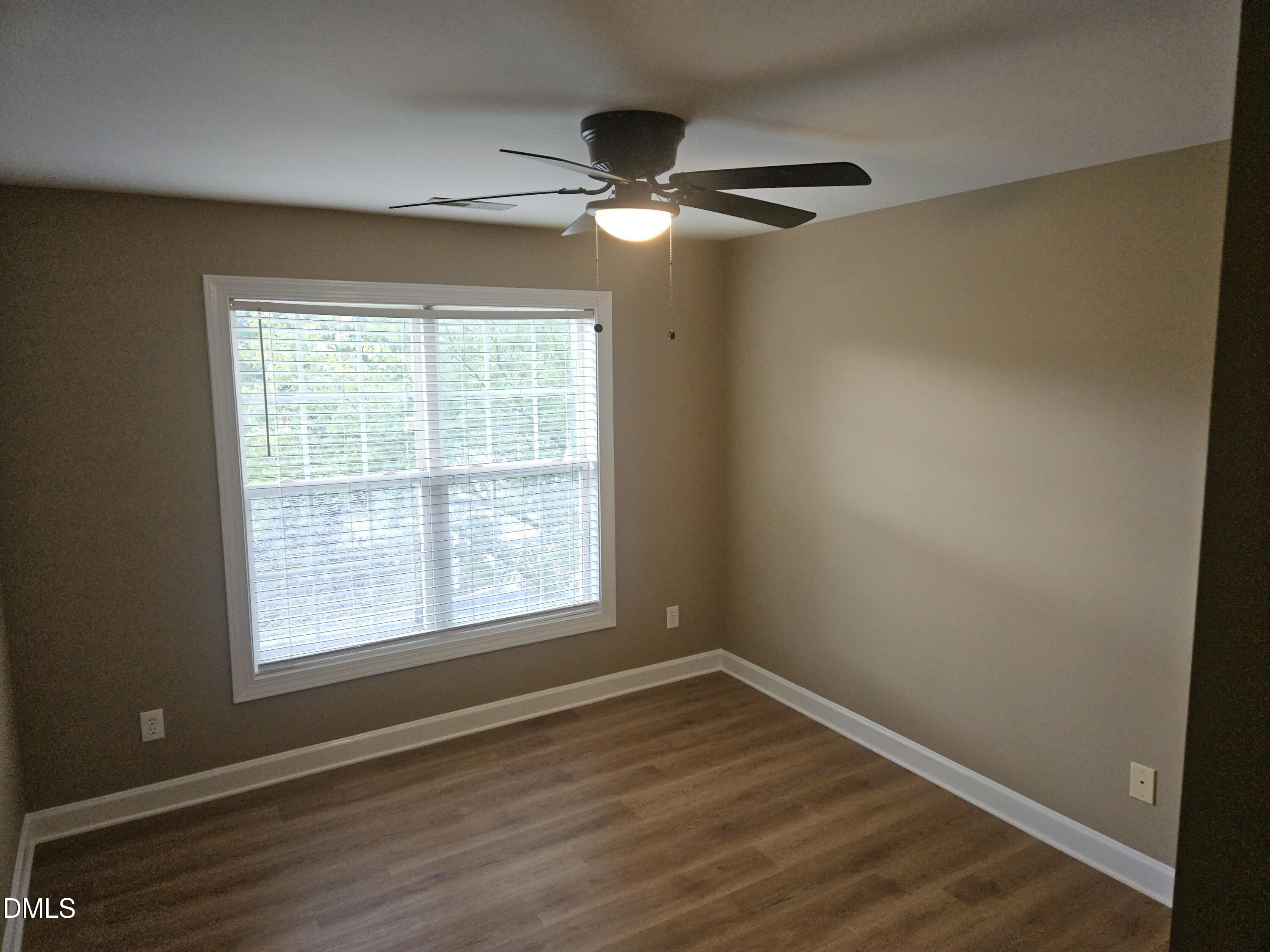 1600 Poets Glade Drive Property Photo 7