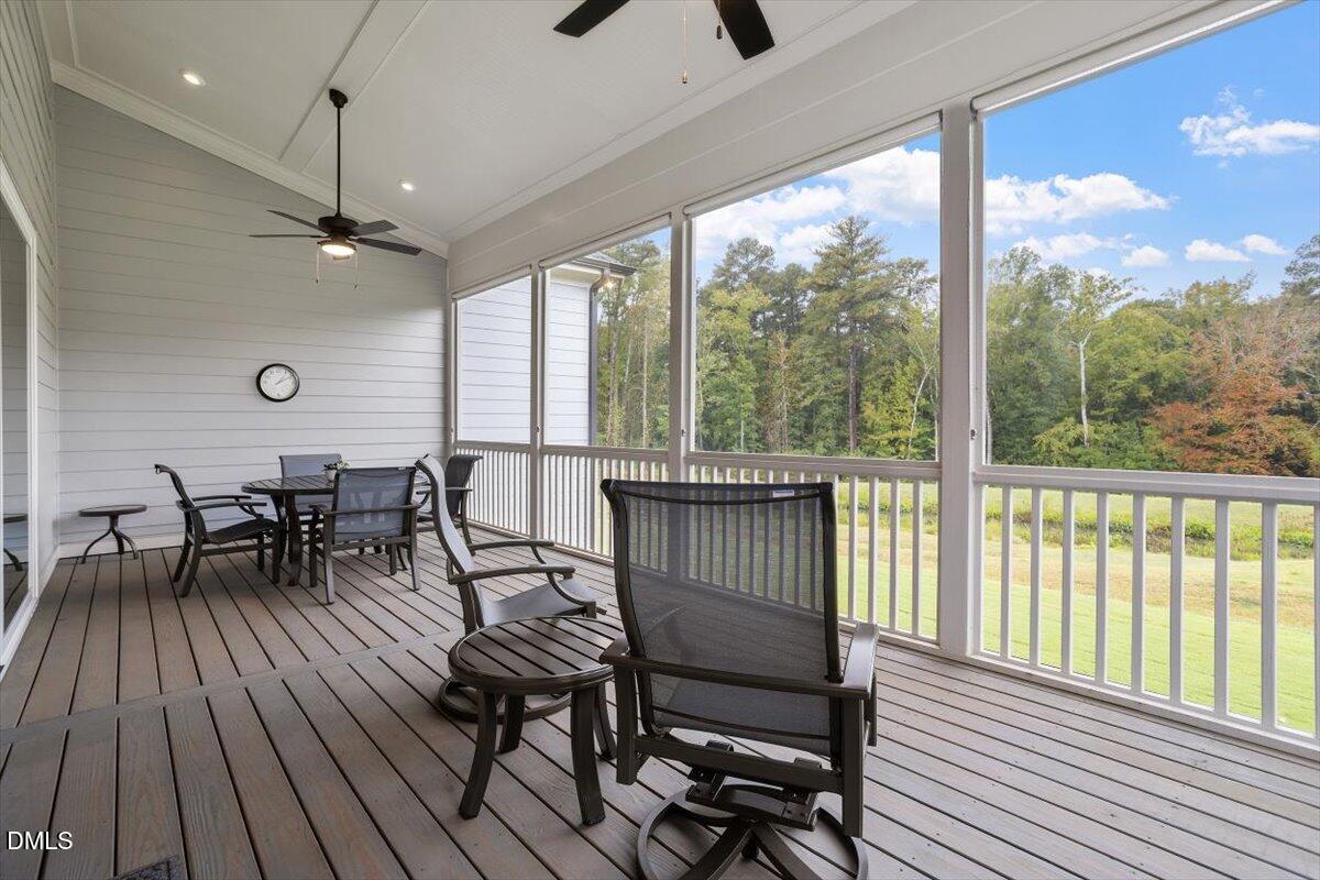 811 Laurelwood Drive Property Photo 10