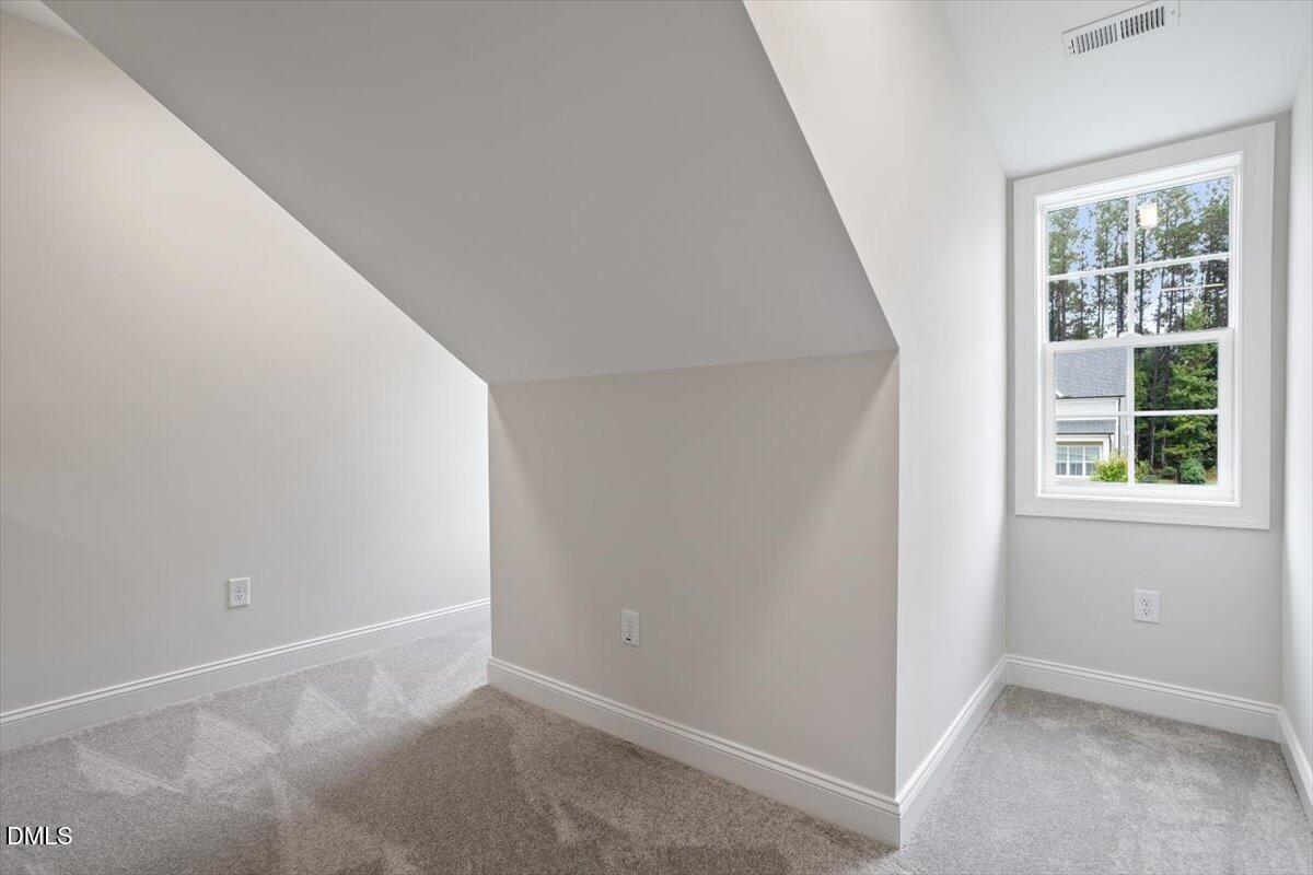 811 Laurelwood Drive Property Photo 28
