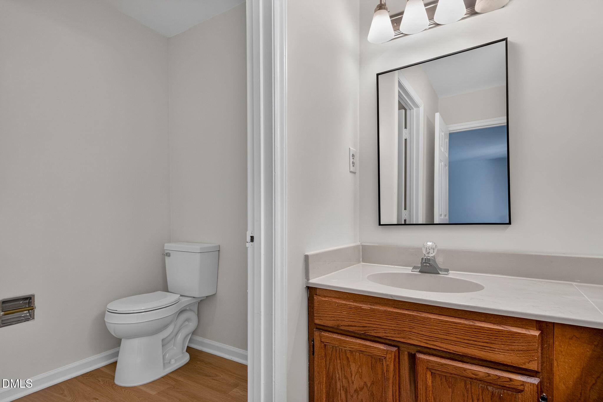 4101 Five Oaks Drive 32 Property Photo 16