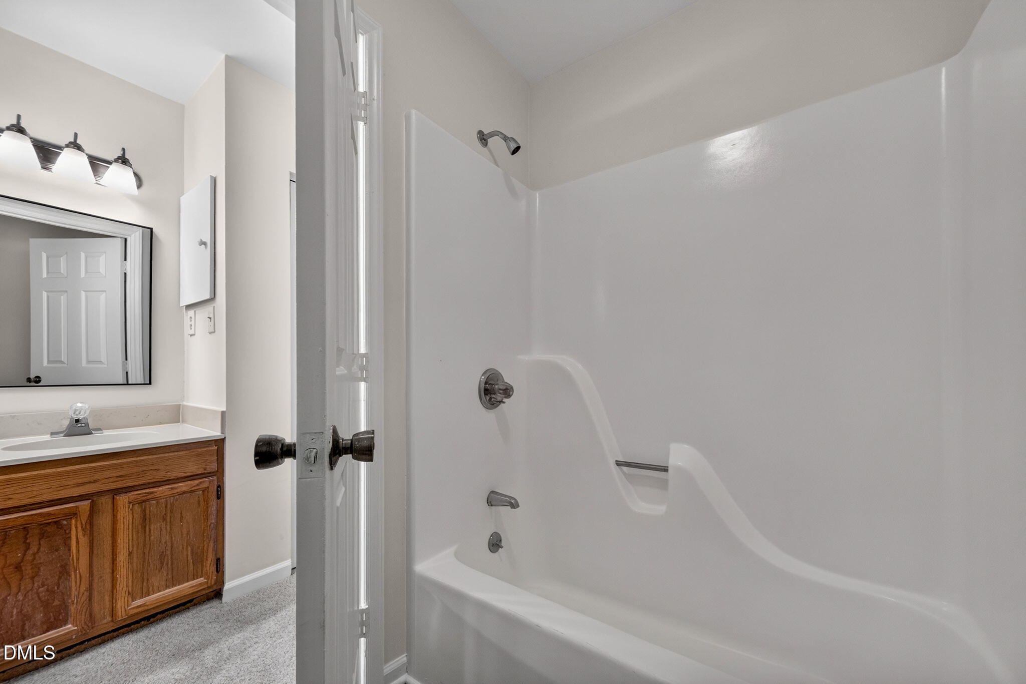 4101 Five Oaks Drive 32 Property Photo 17