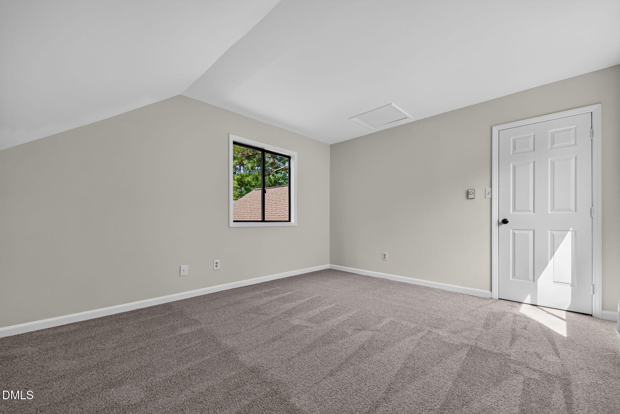 4101 Five Oaks Drive 32 Property Photo 23