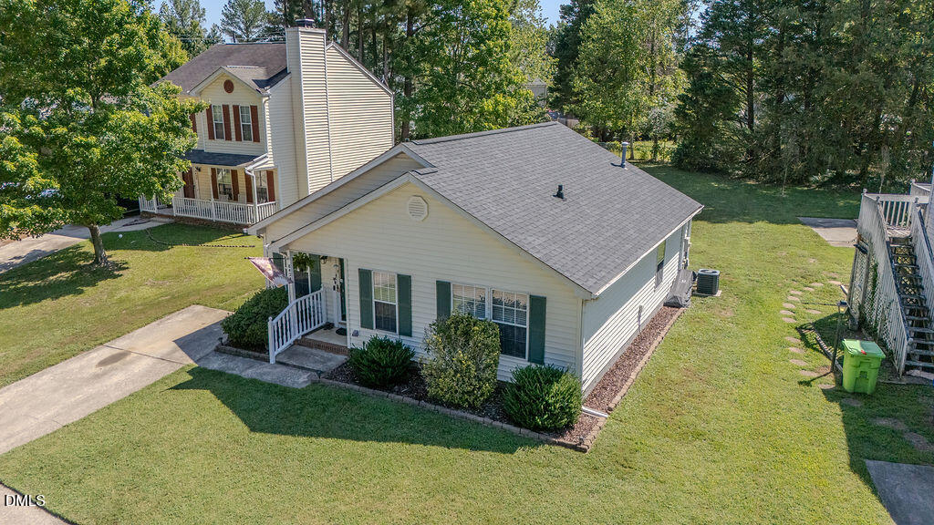 8428 Longfield Drive Property Photo 19