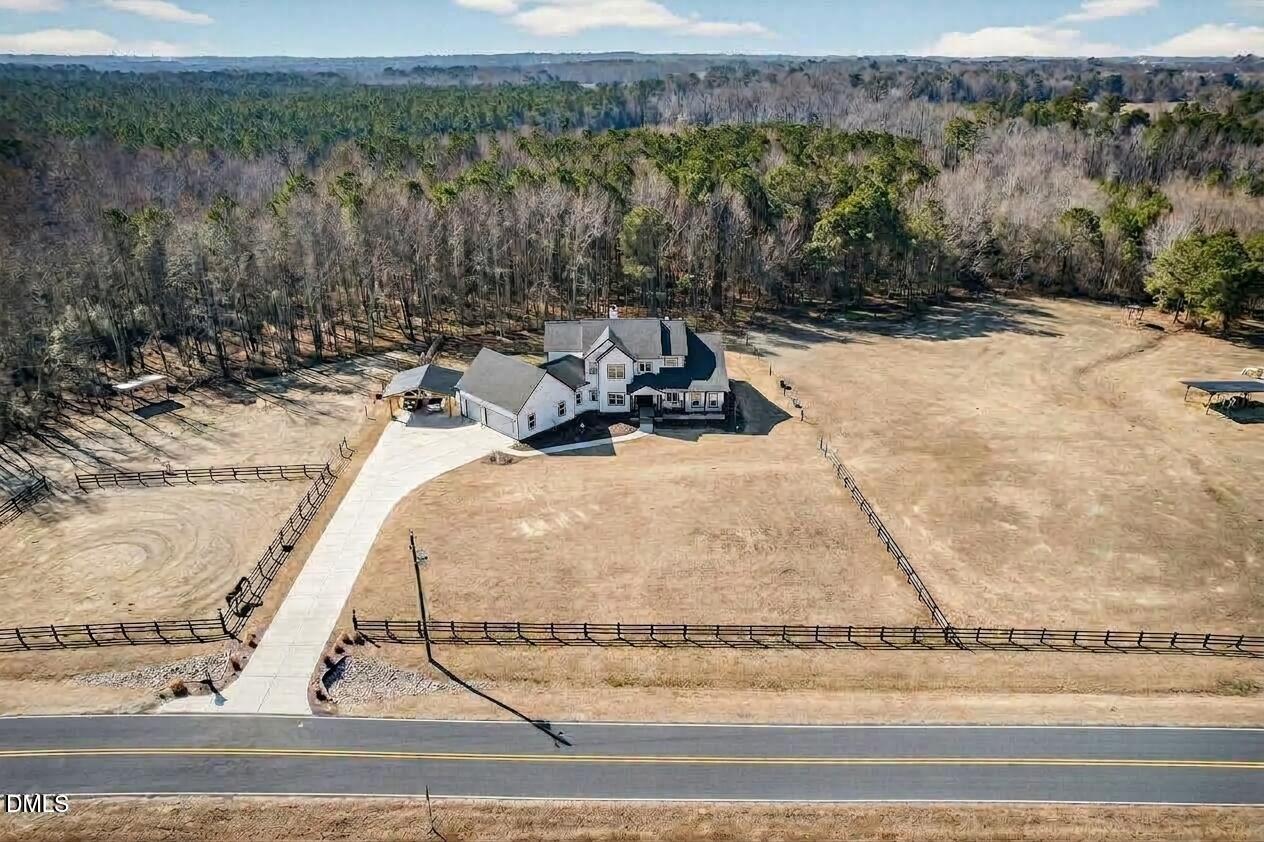 794 Cobb Road Property Photo 2